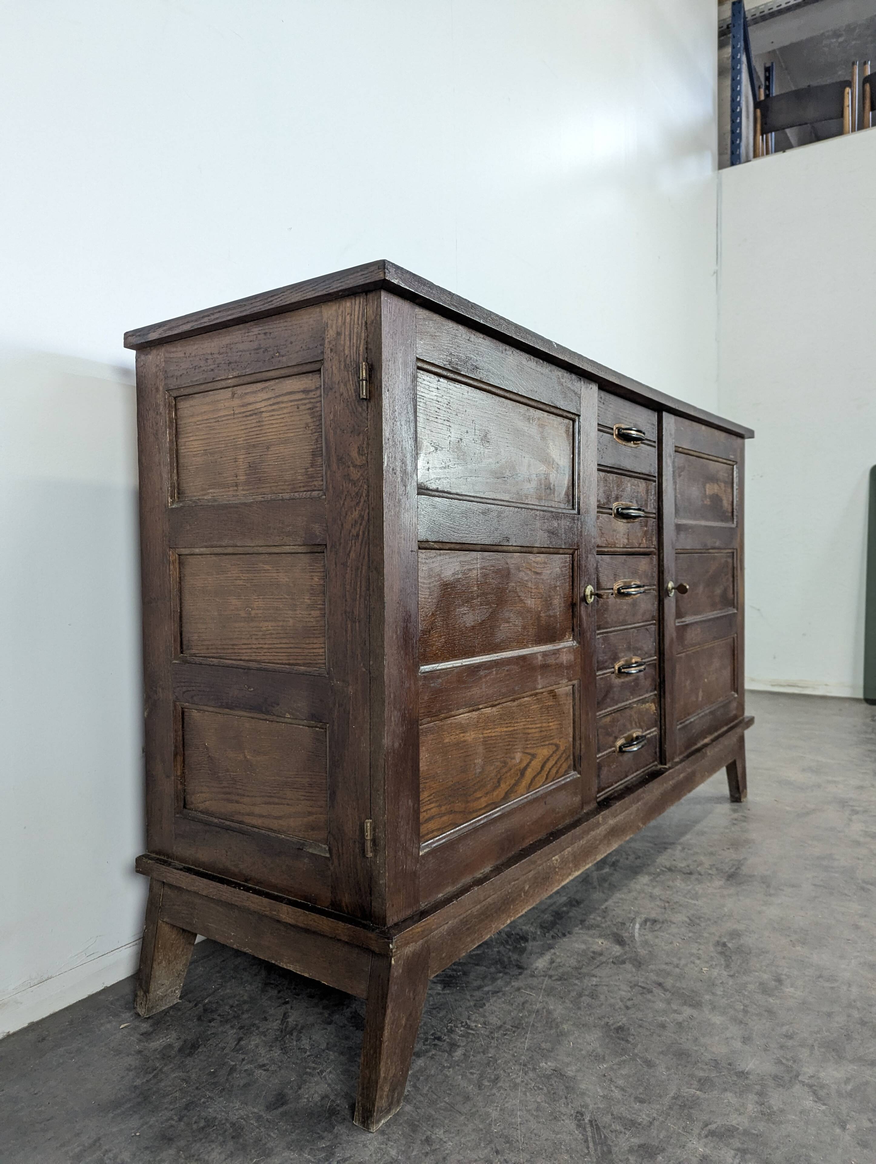 1950s buffet reconstruction by René Gabriel