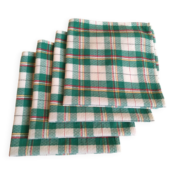 4 green bistro napkins 47 x 45