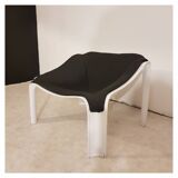 F300 designer Pierre Paulin chair