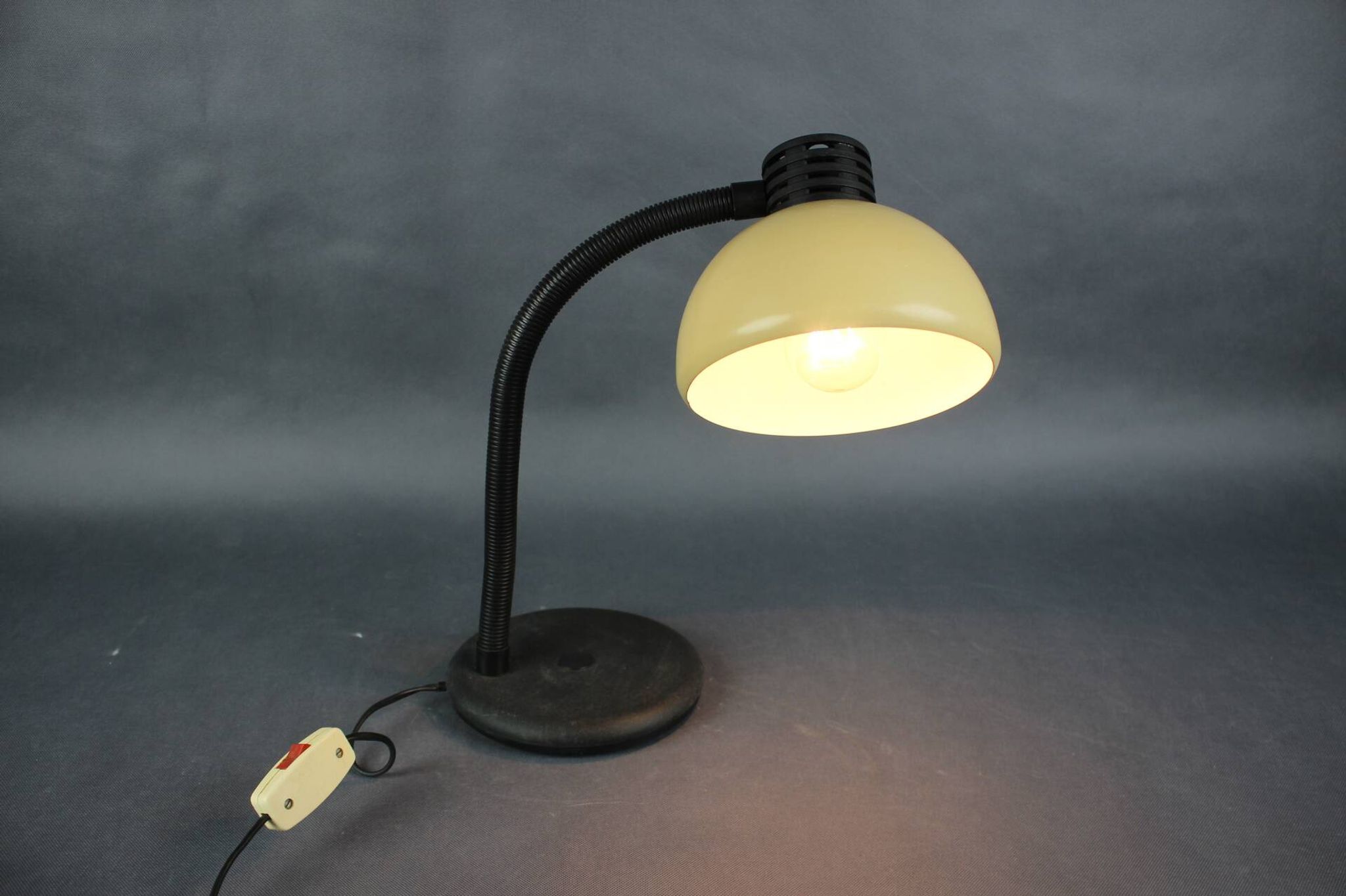 1970s Hungarian Gooseneck Desk Lamp, Cappuccino Mid Century Table Light