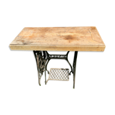 Console feet singer