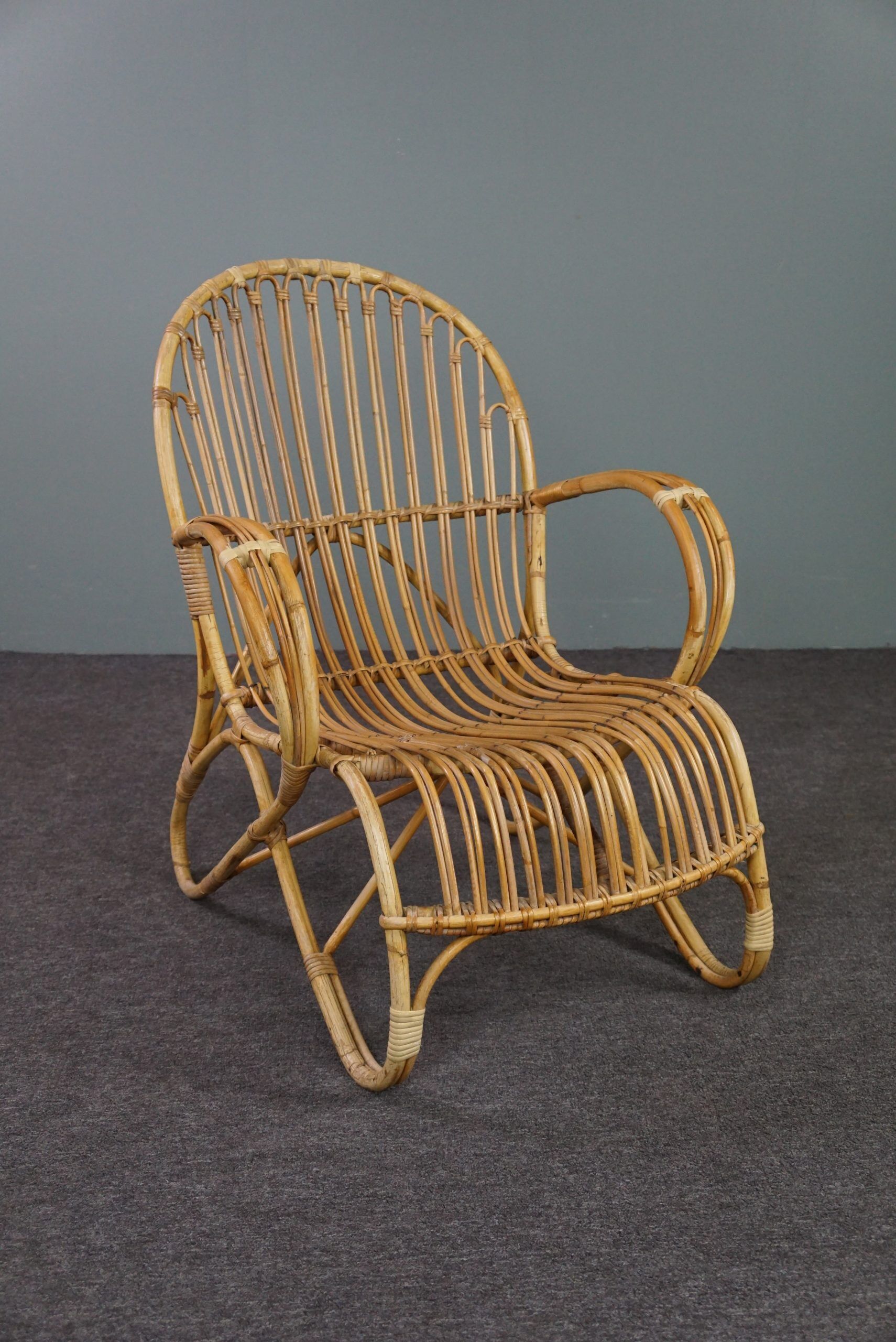 Belse 8 armchair in patinated rattan, Dutch Design, 1950
