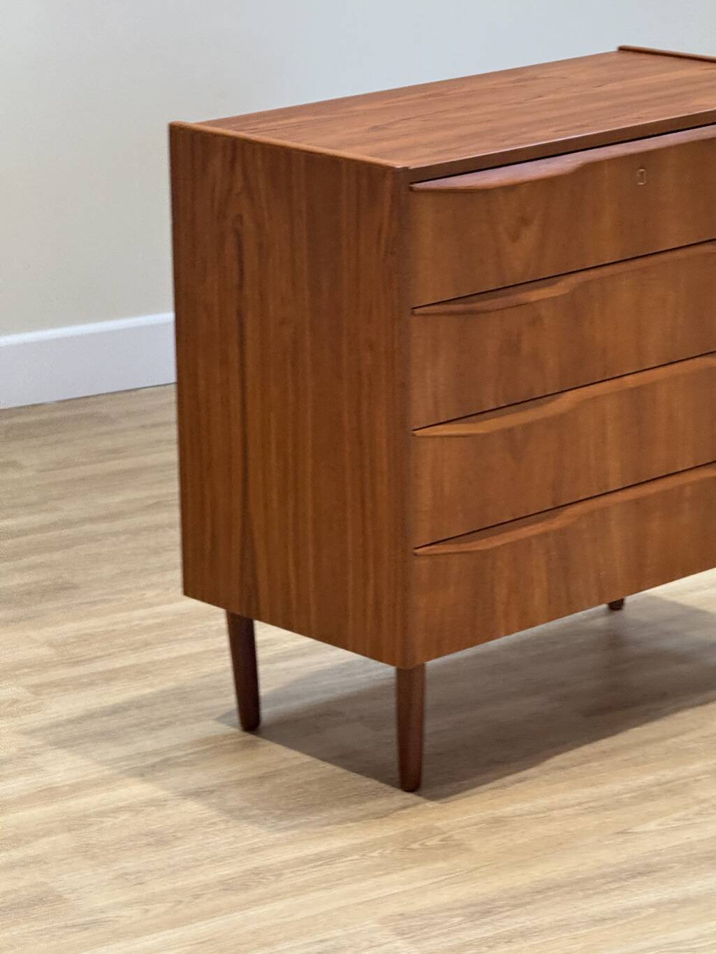 Small chest of drawers (Made in Denmark, 1960)