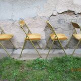 Lot of 4 folding chairs