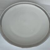 Set of 2 round white porcelain dishes