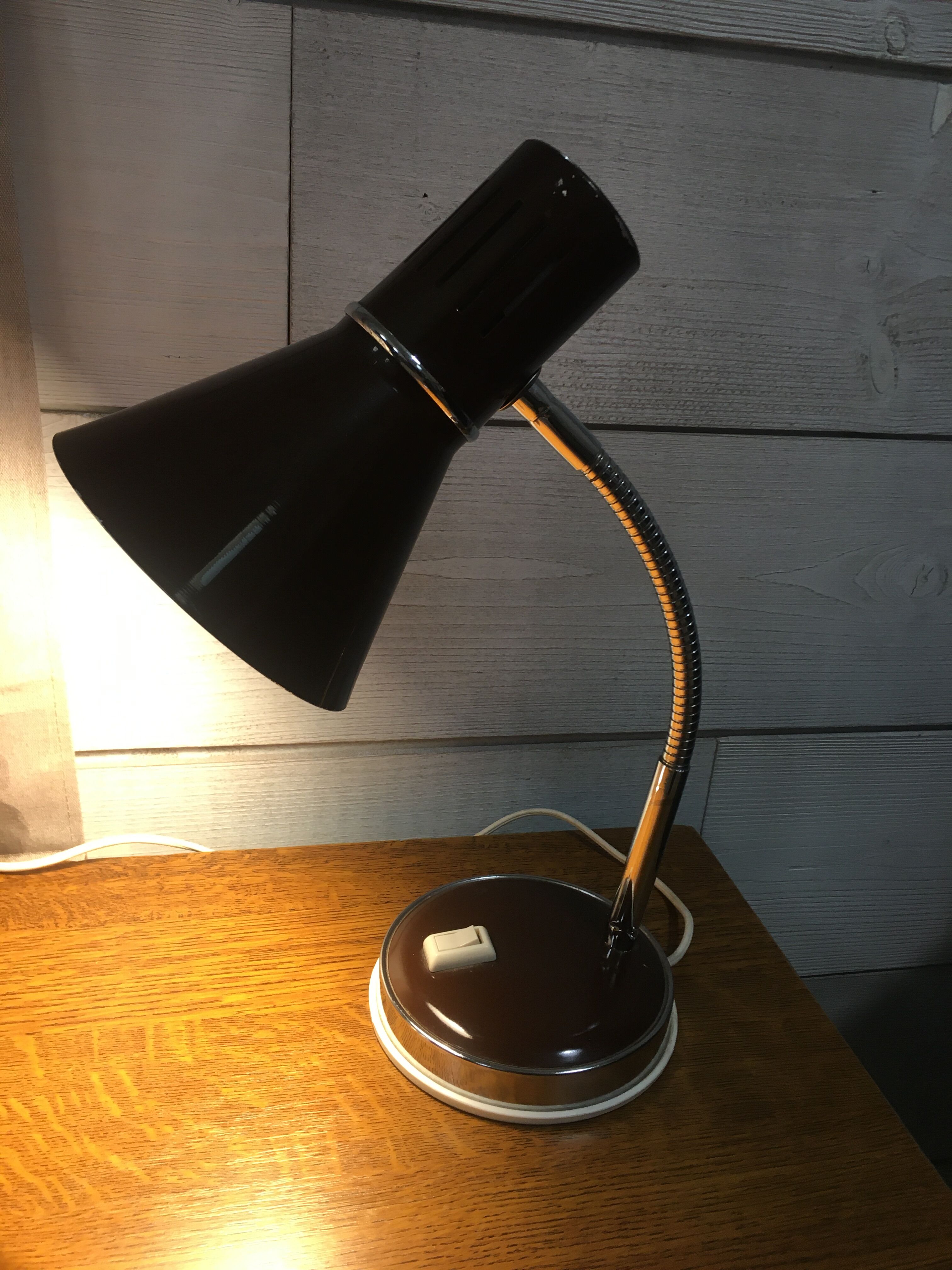 Lampe de bureau cocotte