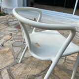 Magis table and 4 jasper morrison chairs