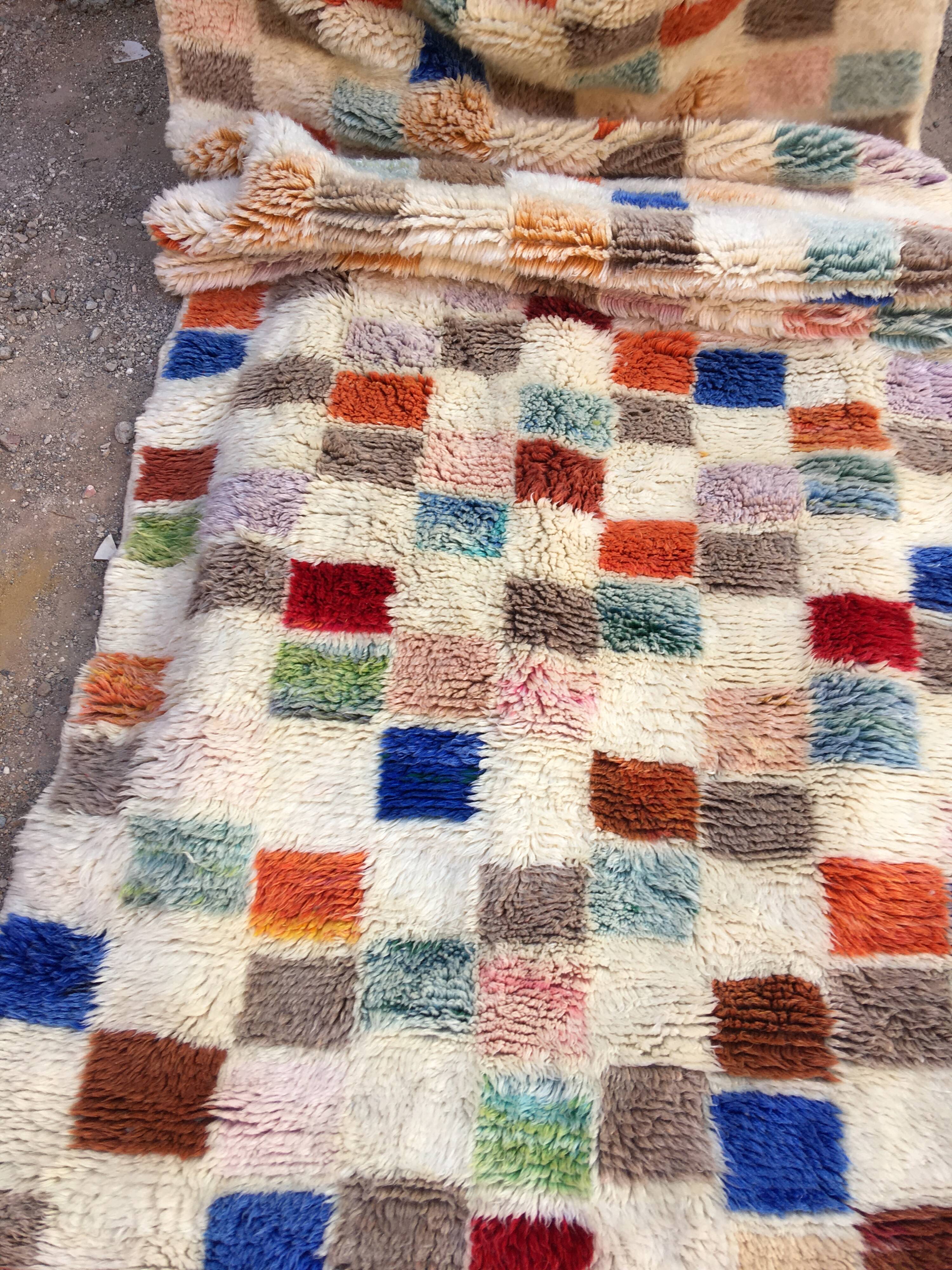 Mrirt Runner Rug 335 x 172 cm