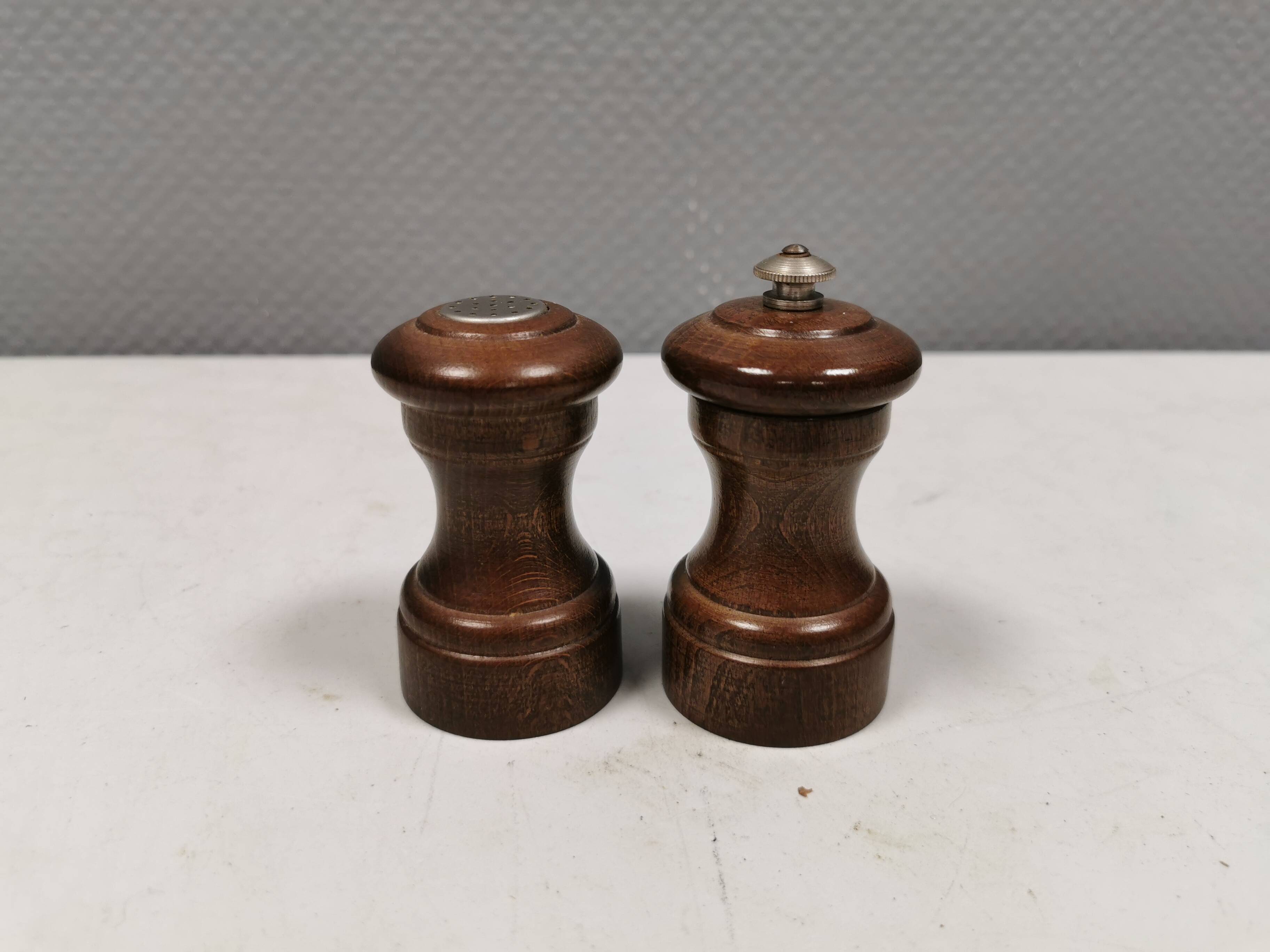 Beautiful salt and pepper set with Peugeot grinder.