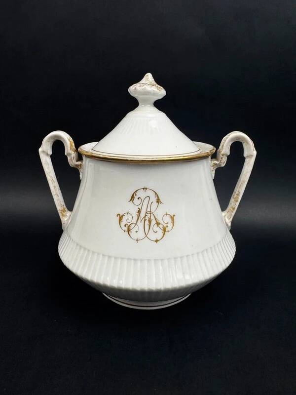 Large 19th century Paris porcelain sugar bowl with ARJ gold monogram