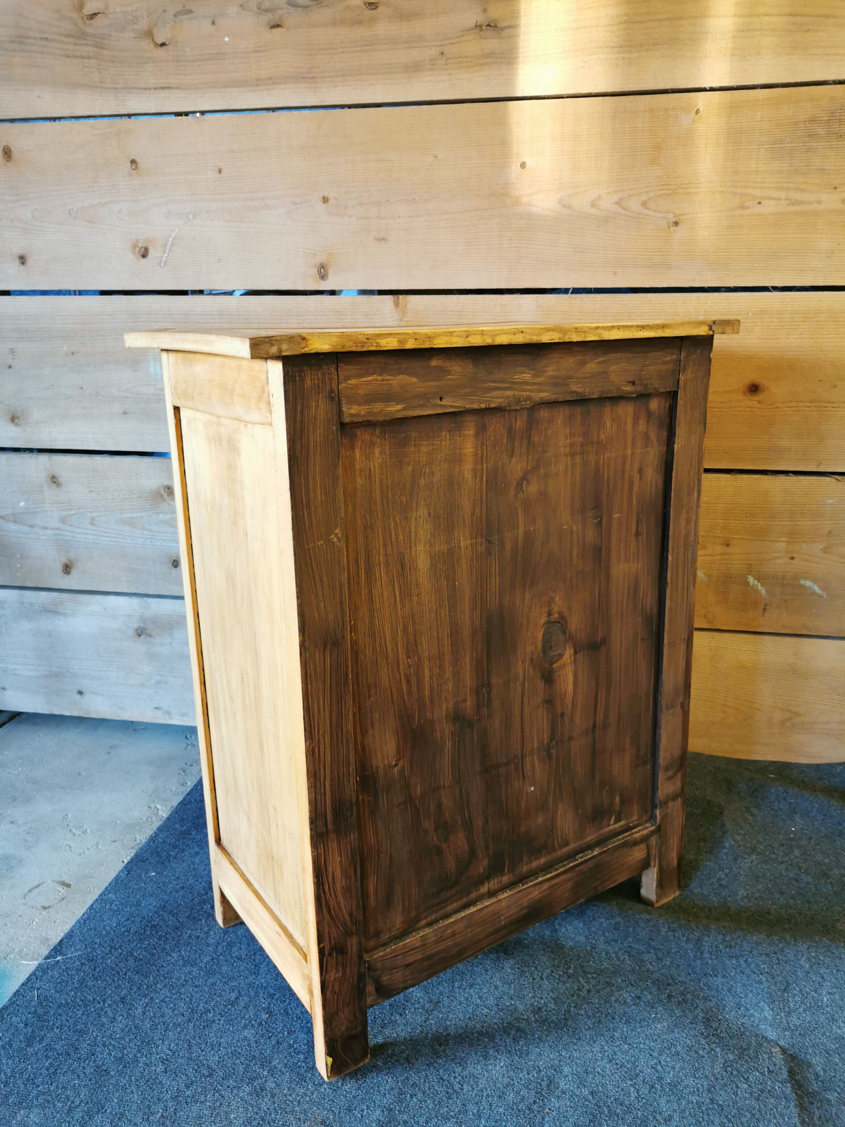 Commode