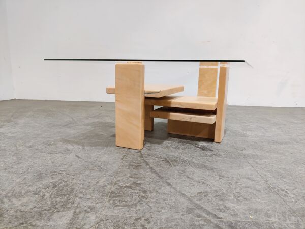 Table basse en marbre rose de Willy Ballez, années 1970