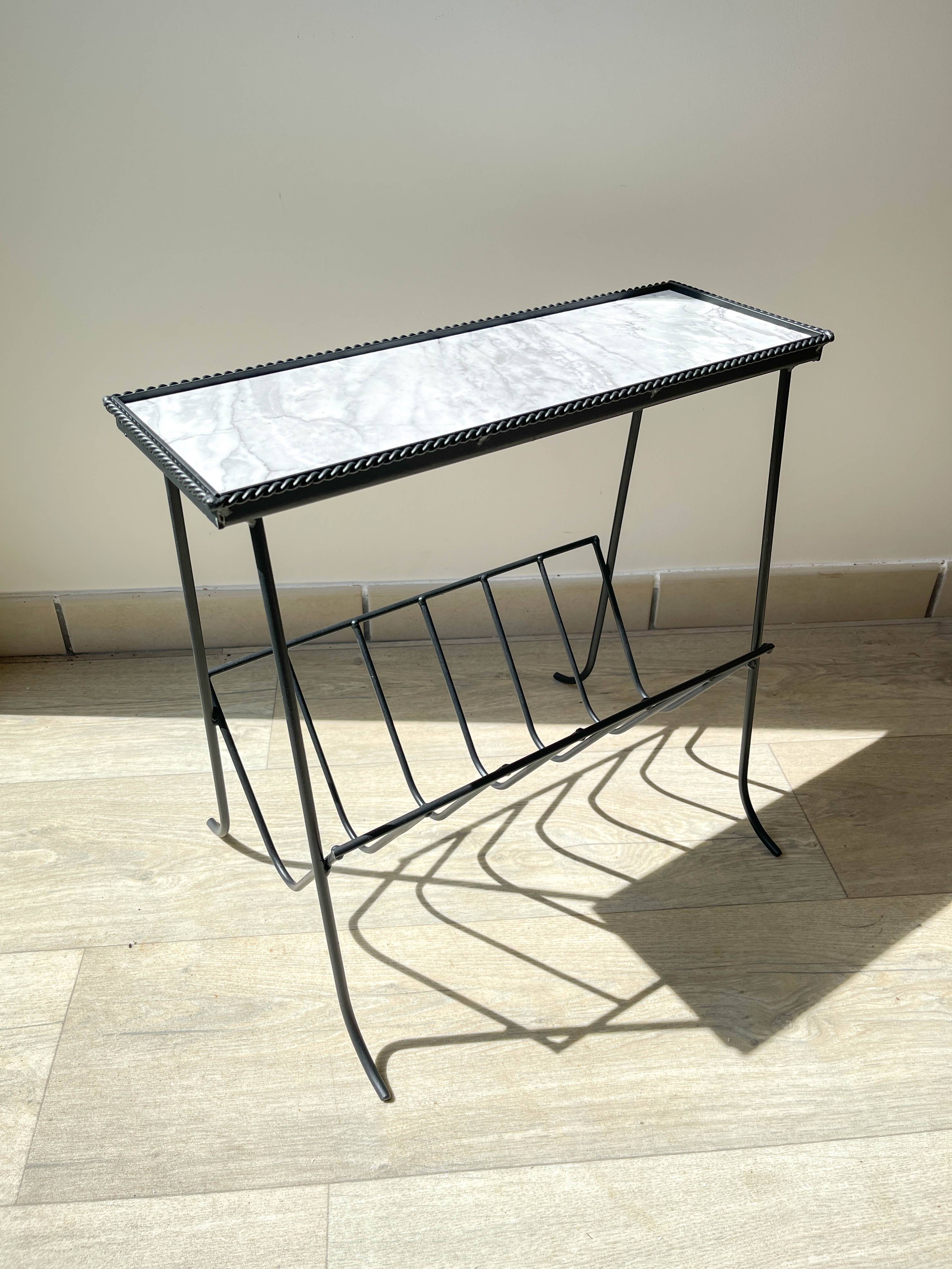 Table d'appoint range vinyles vintage métal marbre