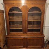 Louis Philippe 2-door glass bookcase