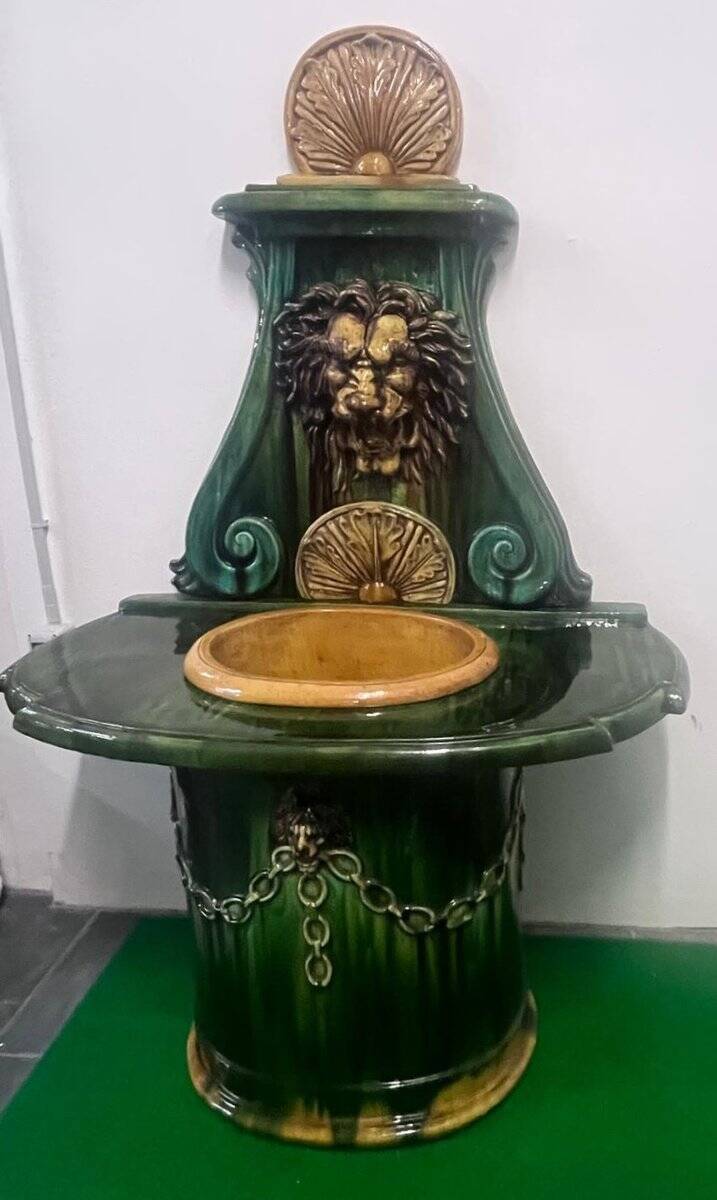 Glazed terracotta fountain from Vietri di Salerno, Italy, 1990s.