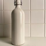 Bottle glazed white sandstone