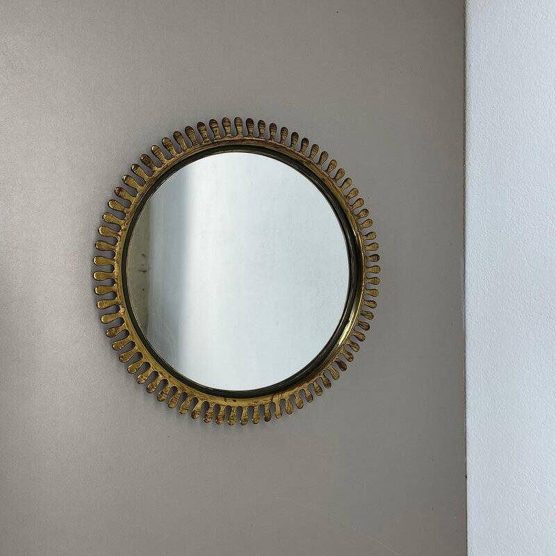 Miroir mural en laiton par Vereinigte Werkstätten, 1950