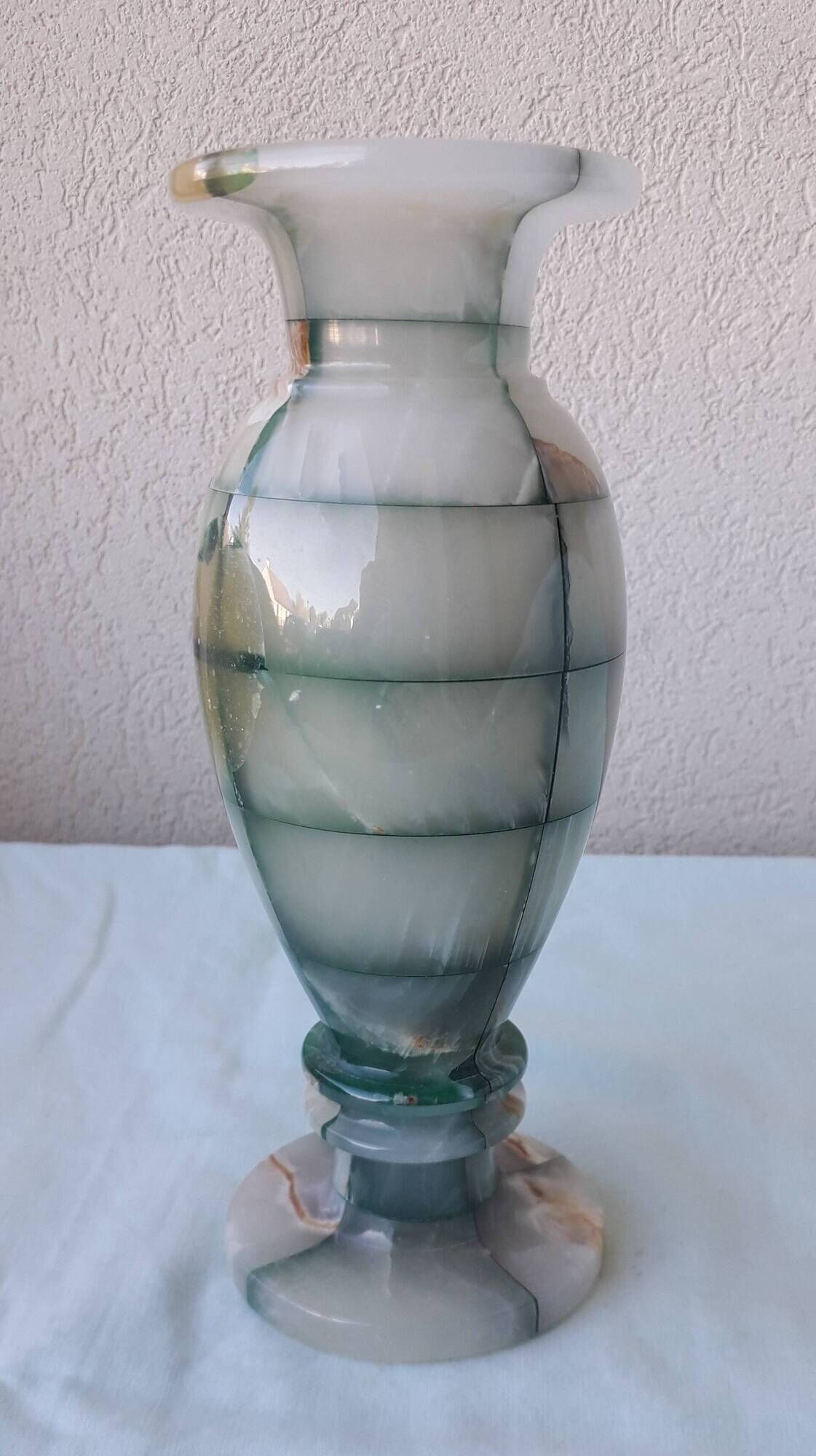 Onyx vase