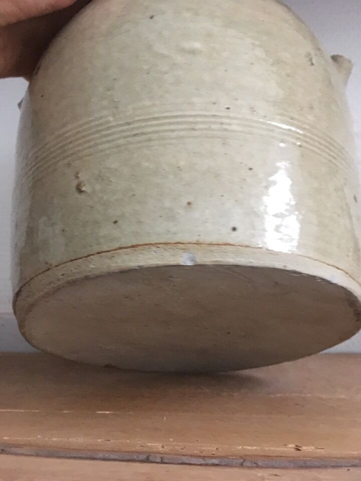 Vintage sandstone pot