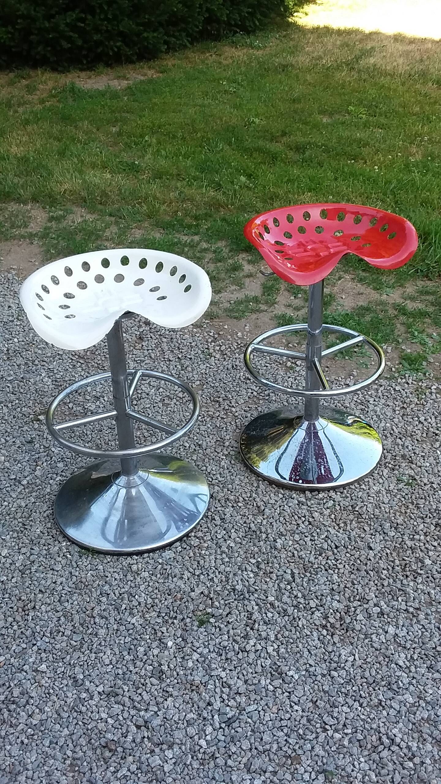 Pair of Etienne Fermigier designer stools, Mirima mower model, publisher