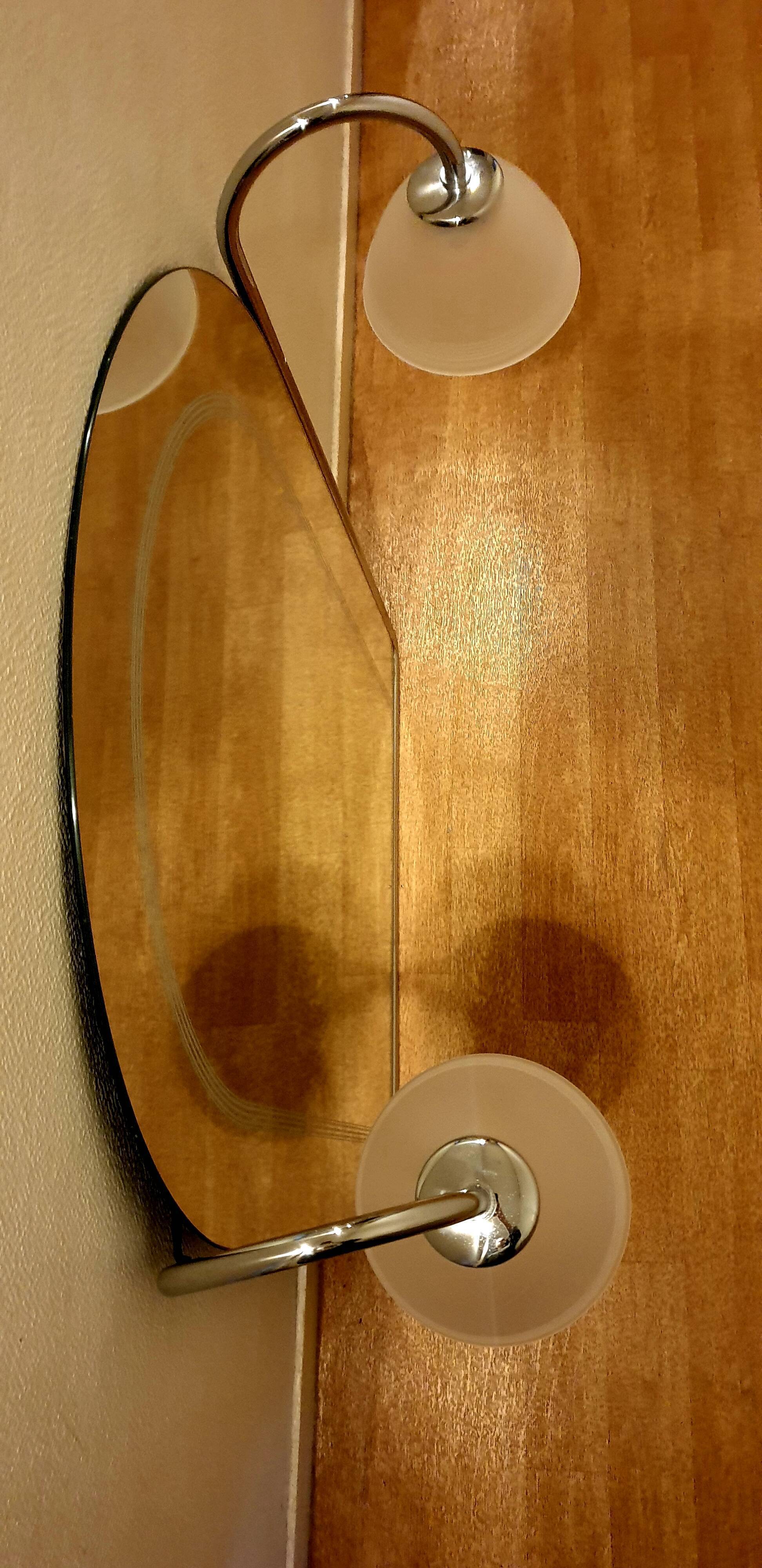 Vintage mirror with built-in light  70x91cm