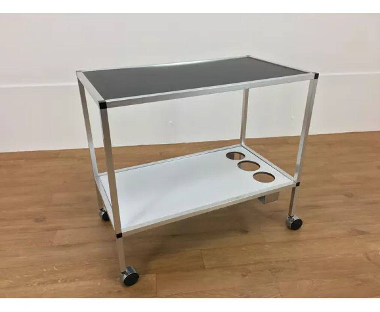 70s minimalist Space Age dessert, brushed aluminium