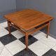 Table basse carrée en teck par Grete Jalk pour Glostrup Danemark années 1960.
