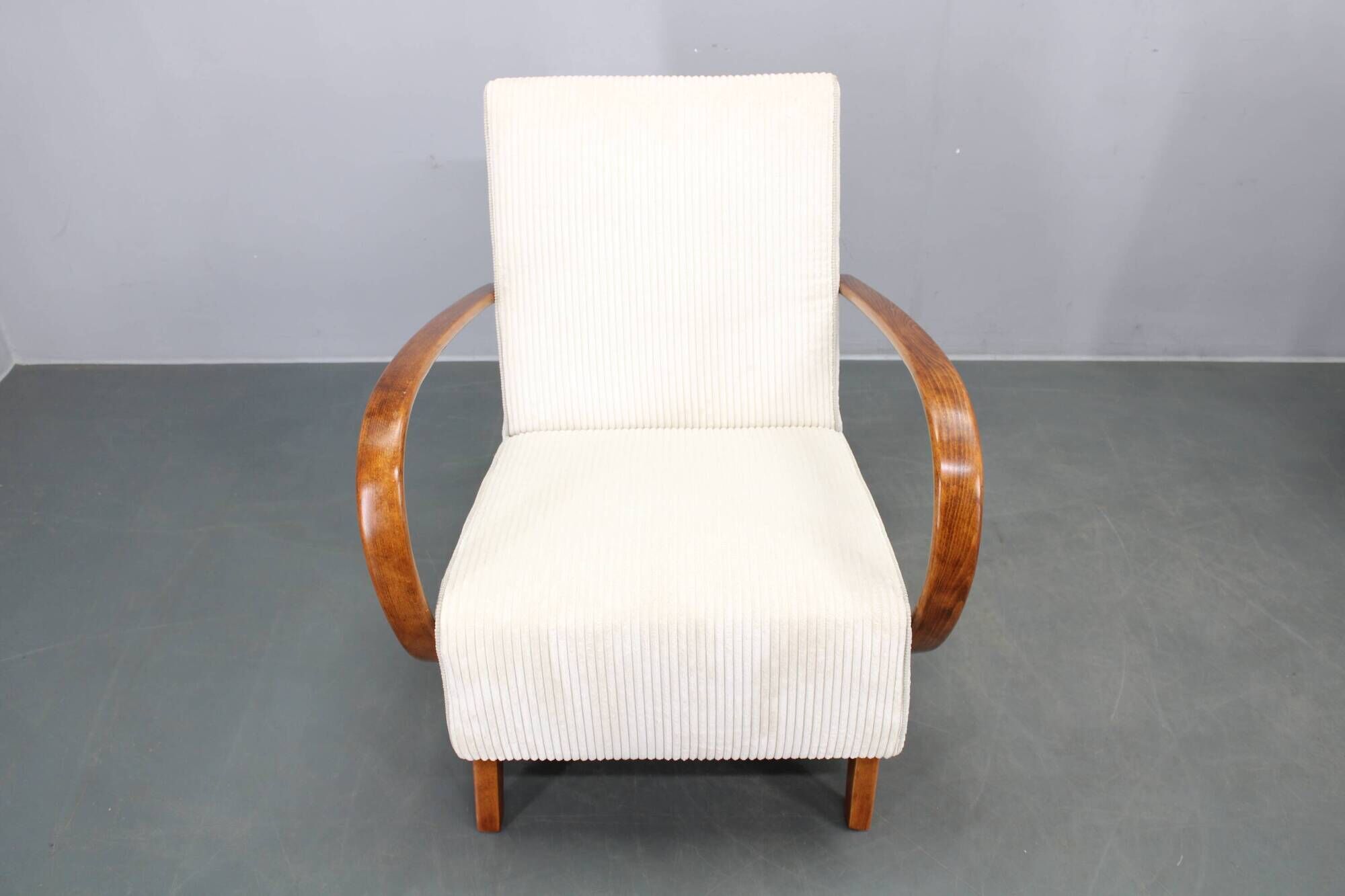 Pair of Art Deco armchairs by Jindřich Halabala, 1940s