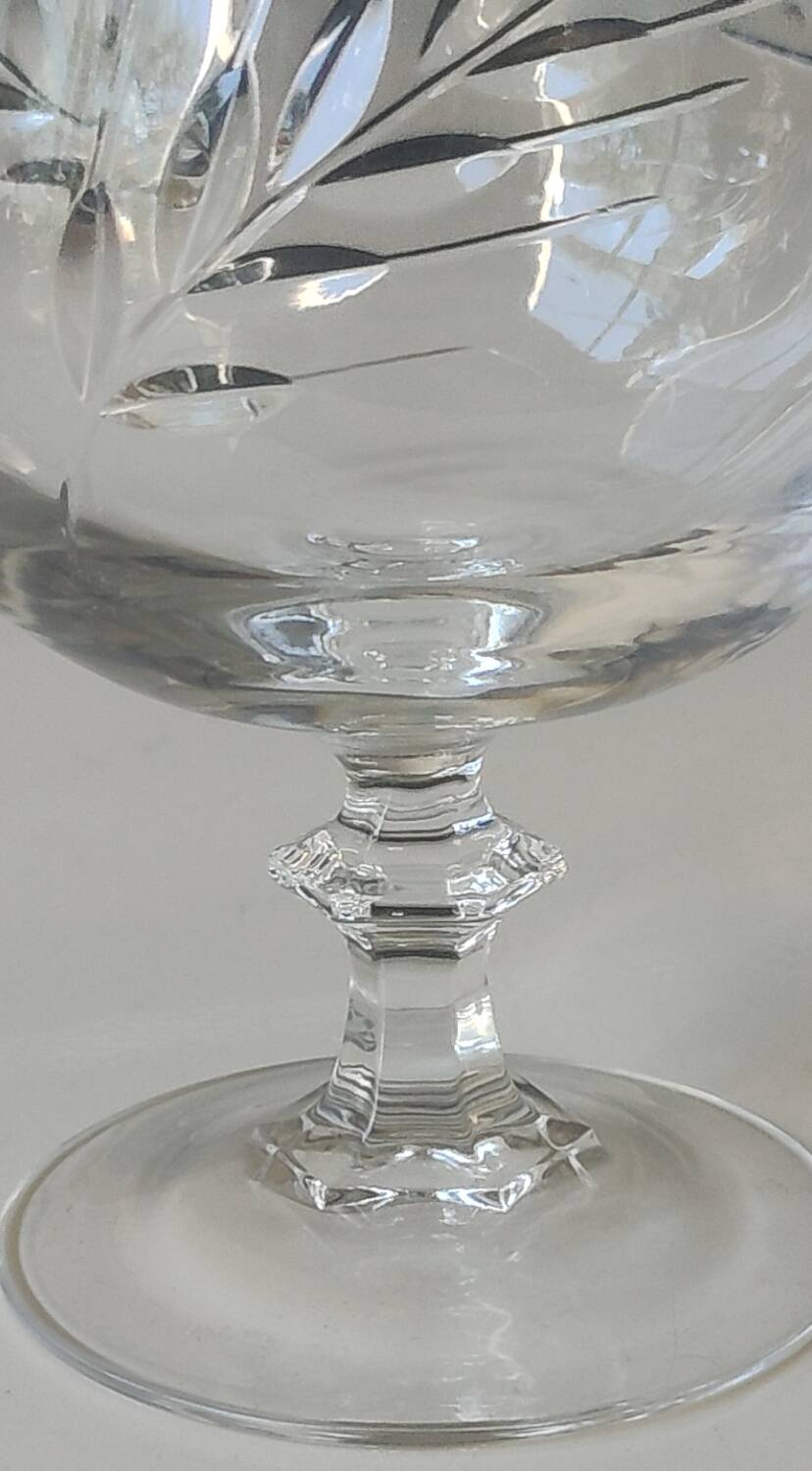 Lot 6 Verres Cognac/Cristal Arques. Model Fleury engraved with Wheat Ears.