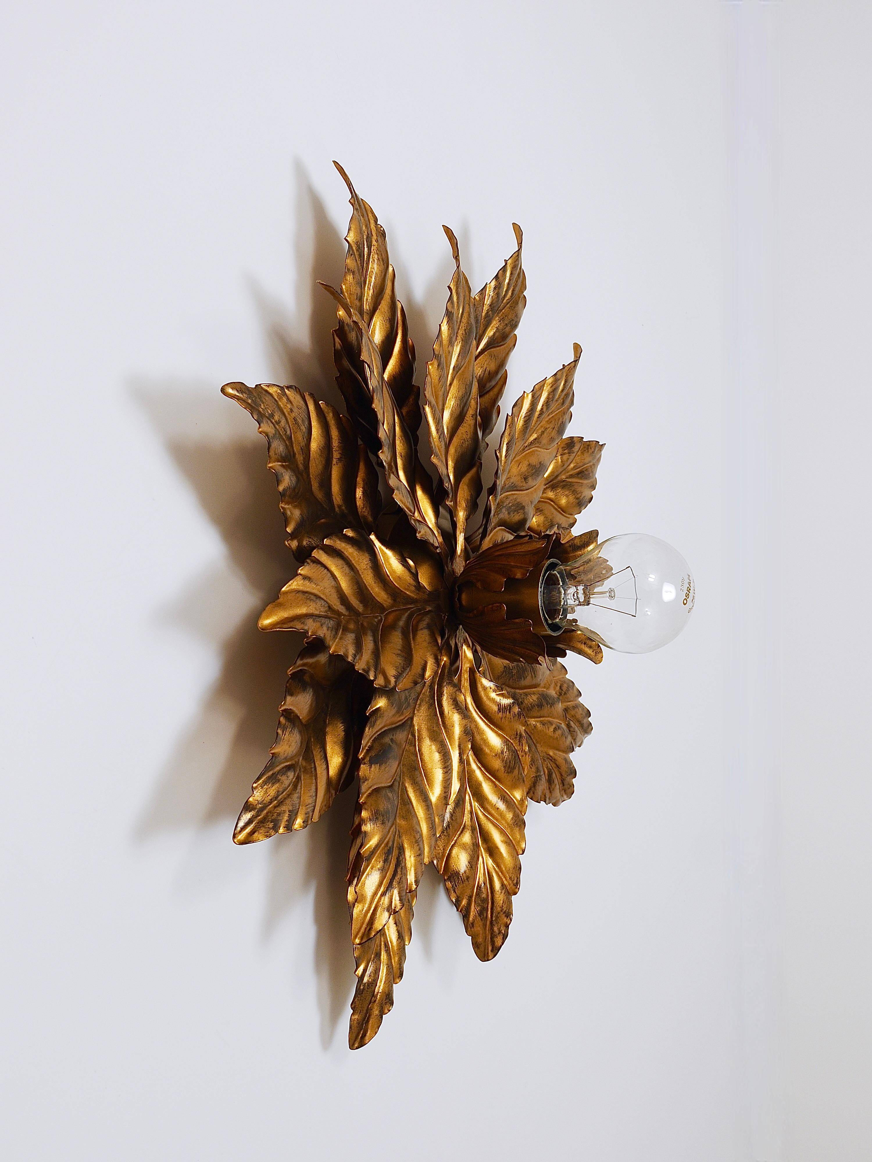 Hans Kögl Hollywood Regency Florentine Wall Light Ceiling Fixture in Gold Metal