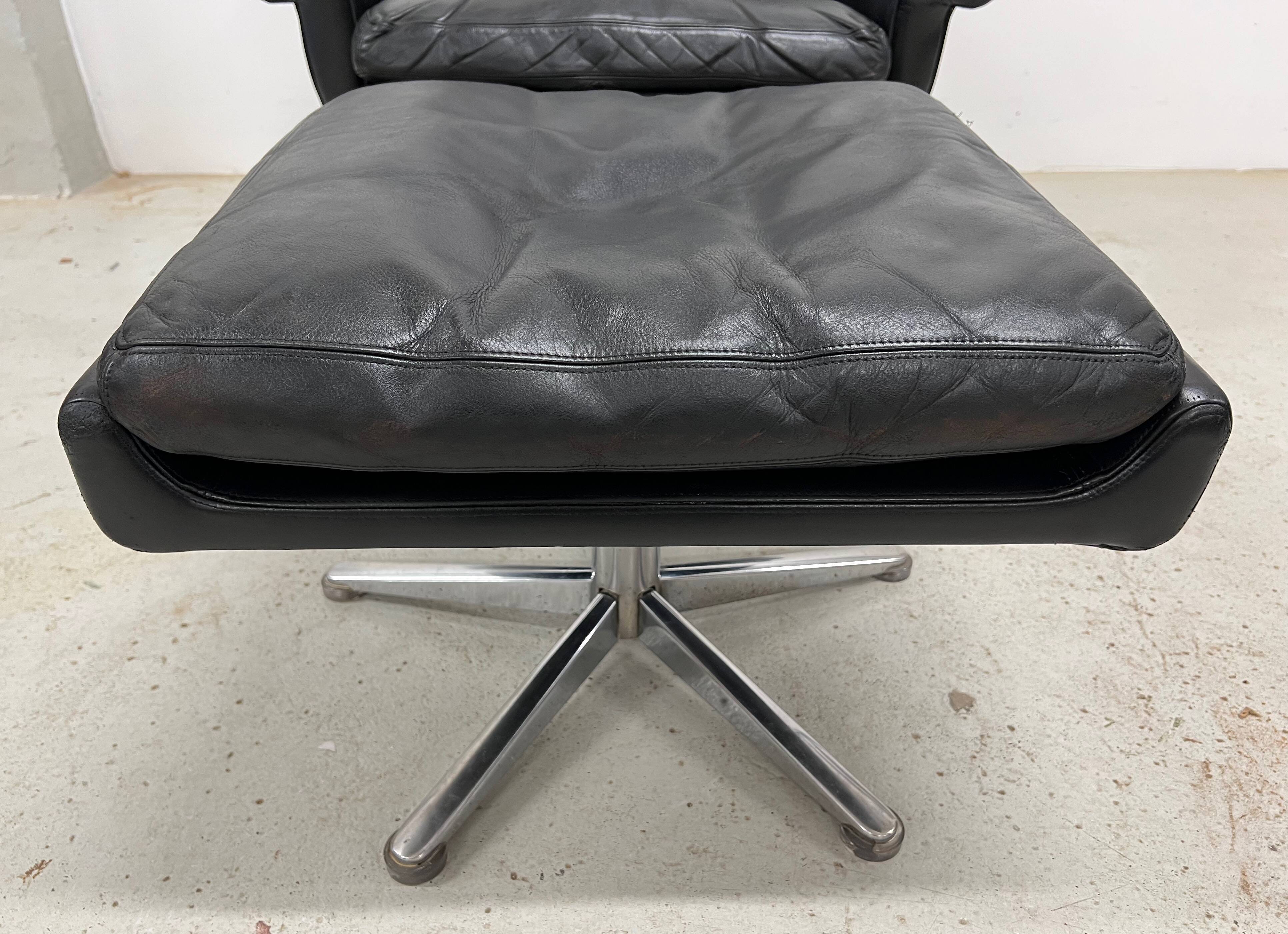 Danish Swivel Armchair Model 802 by Werner Langenfeld for Esa, 1970s