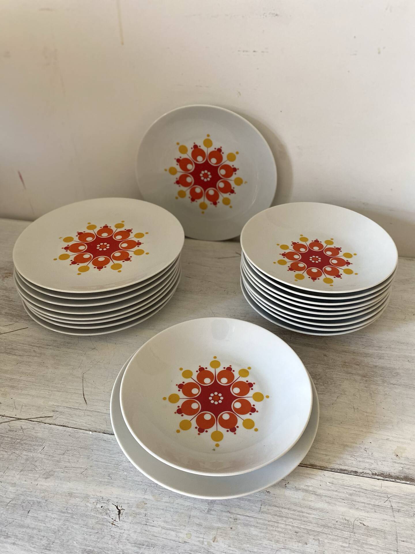 Service de table vintage Winterling, 20 pièces, décor pop années 70