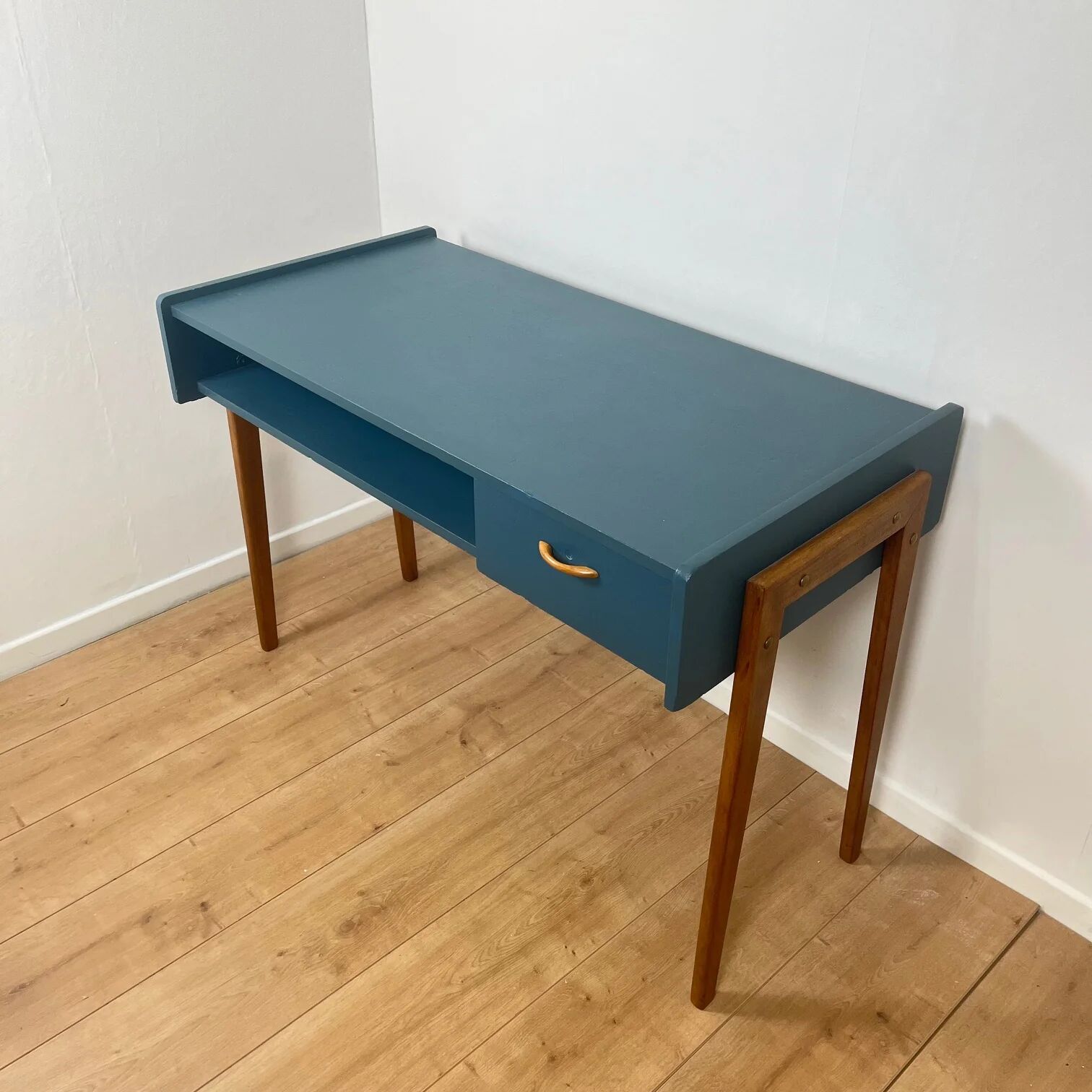Vintage modernist desk in petrol blue, 1950s/60s.