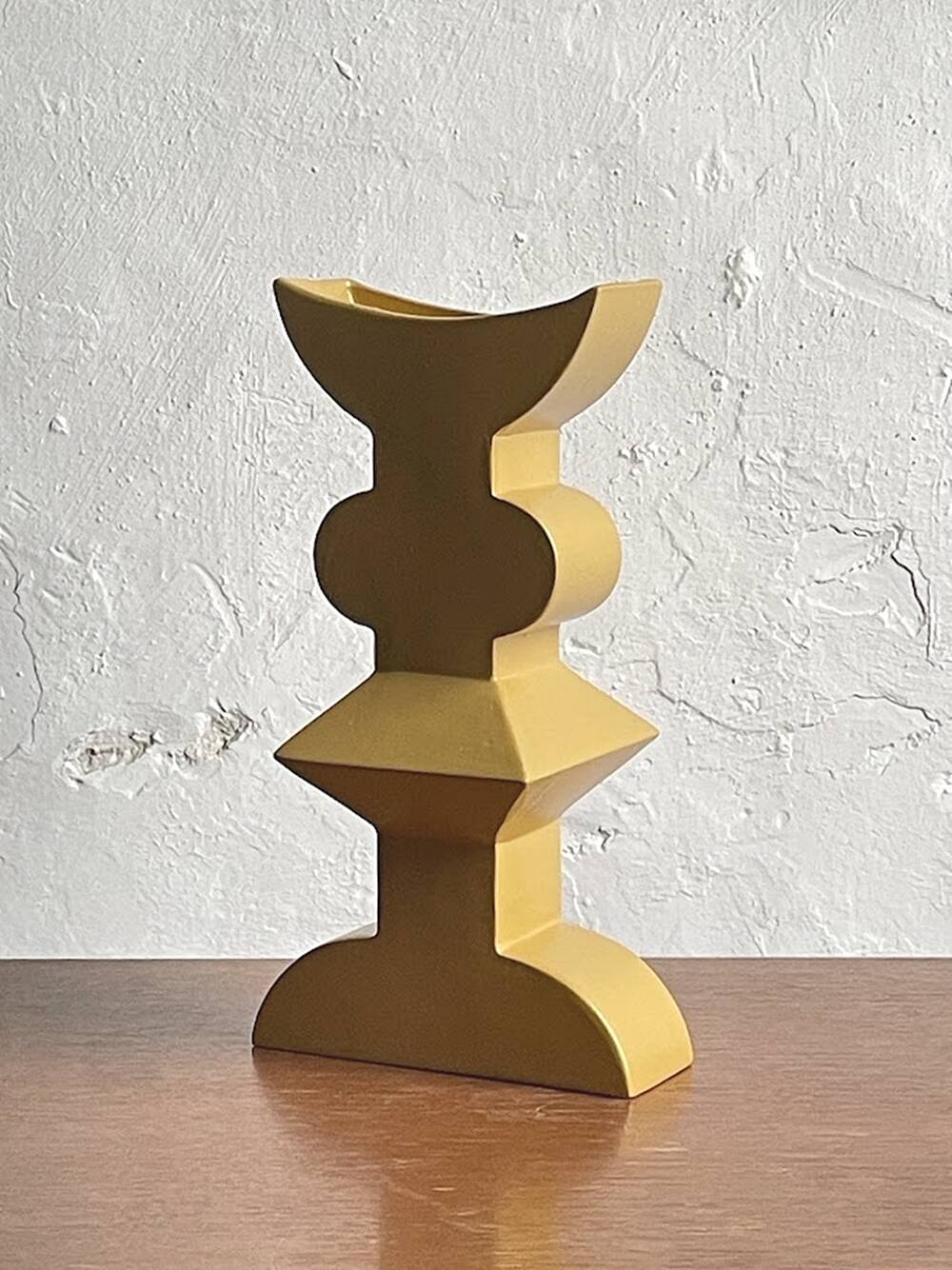 Memphis style ceramic vase "Totem" by Florio Keramia 1990s