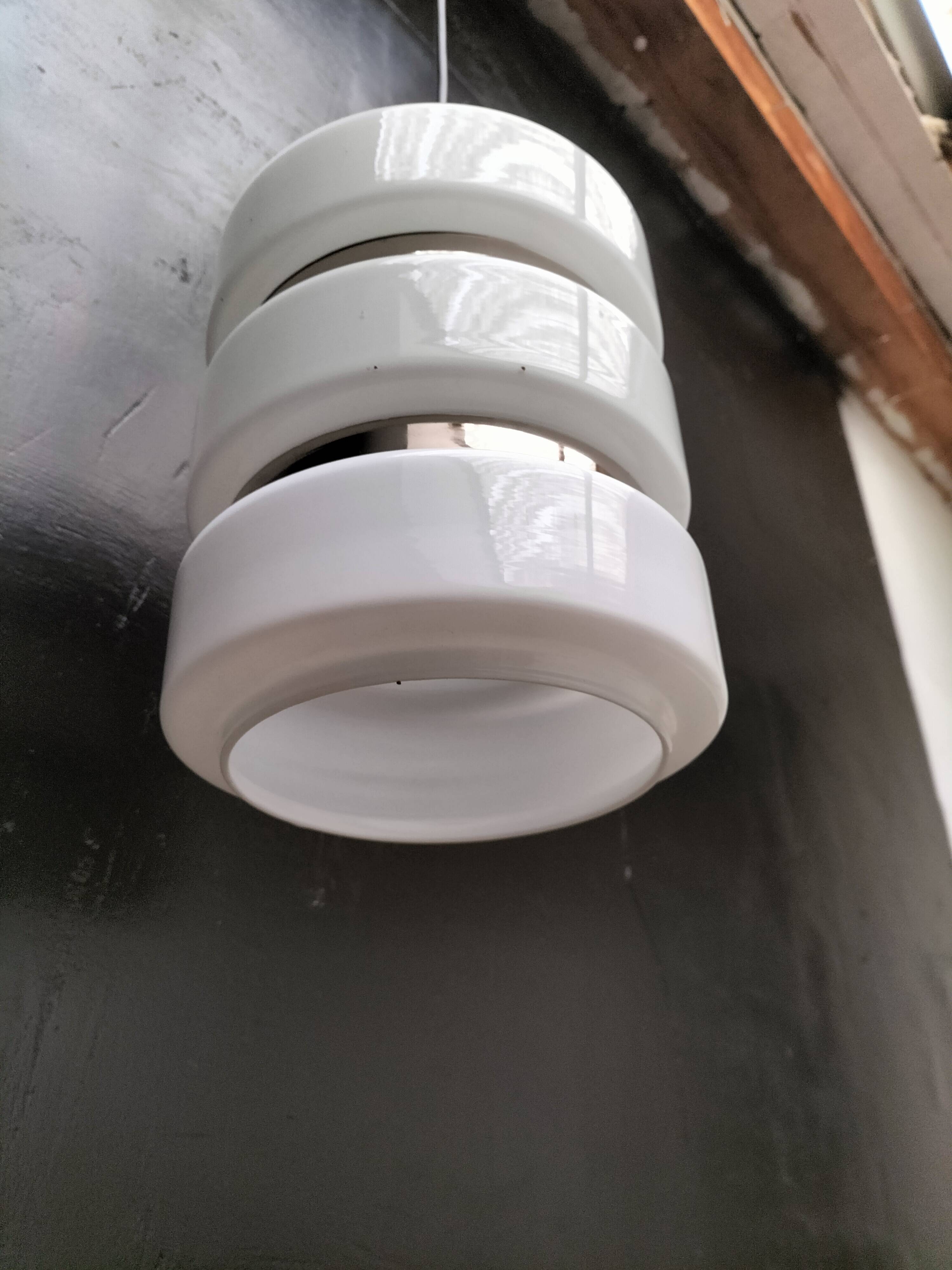 Vintage opaline suspension