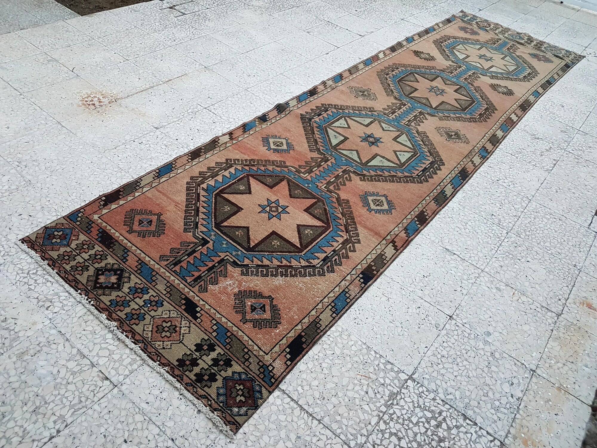Tapis de couloir turc vintage