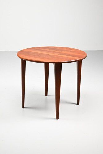 Table d'appoint ou table basse par A. Mikael Laursen