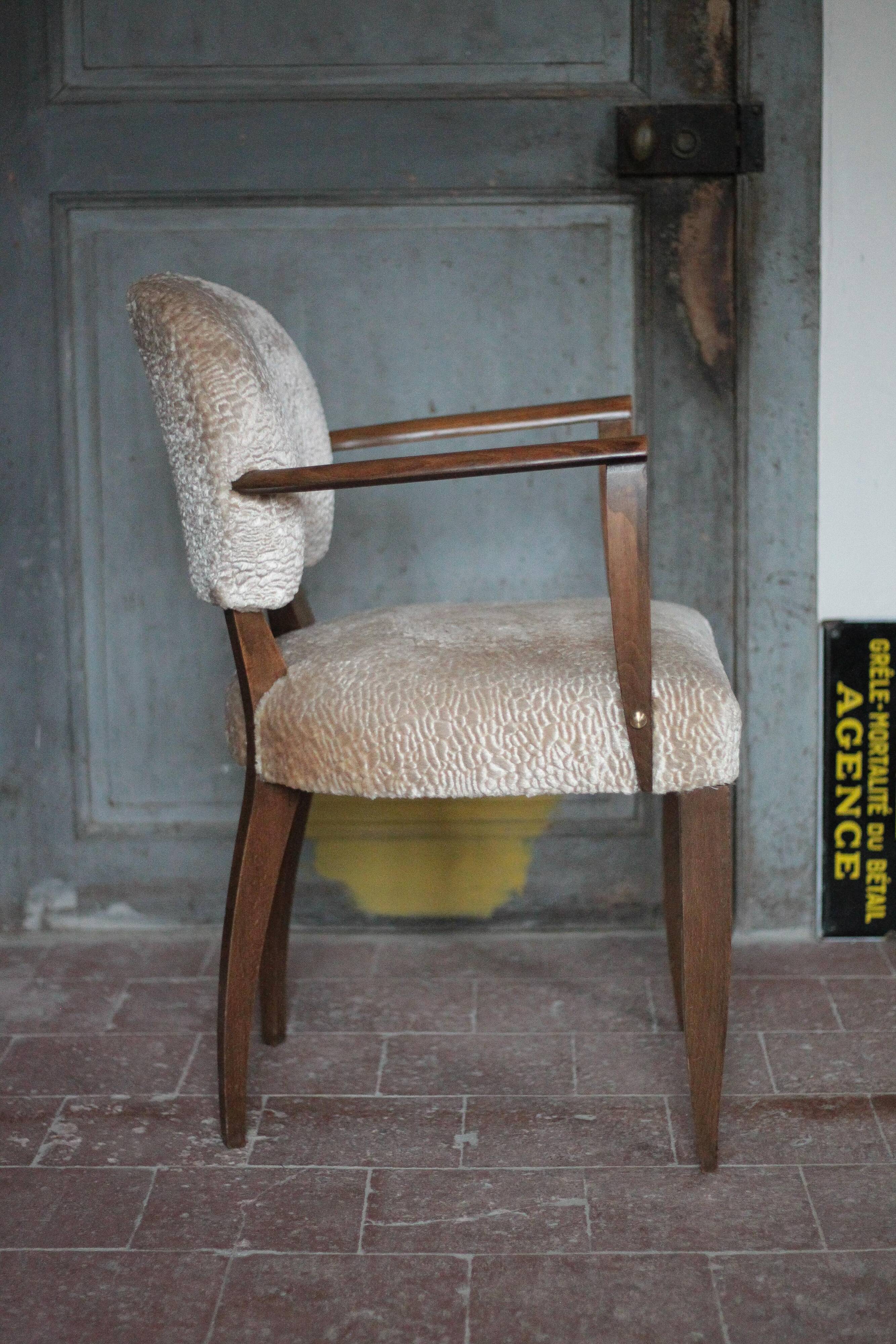 Pair of bridge chairs in wood and powder pink satin-effect fabric, Art Deco style