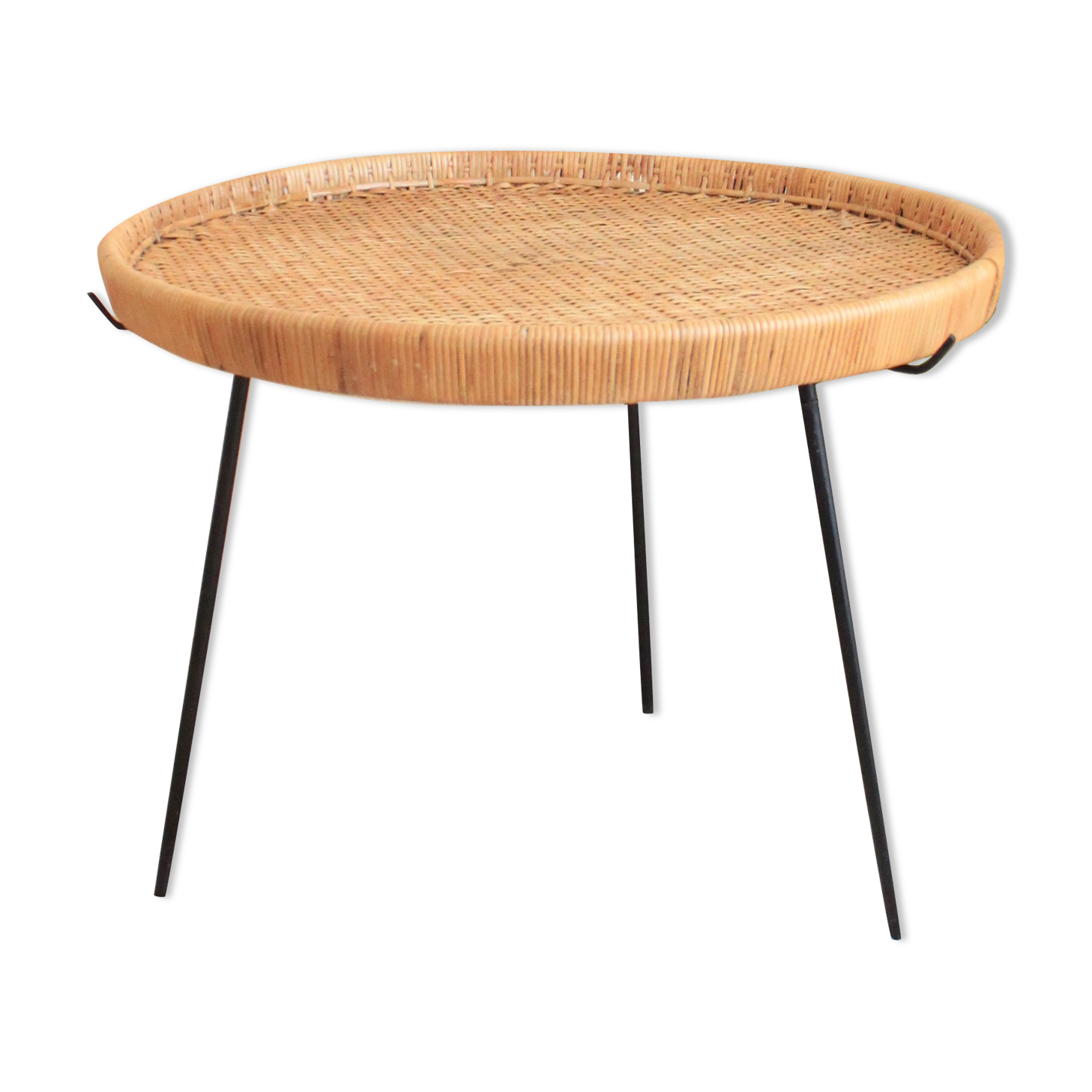 Tripod rattan coffee table, removable top