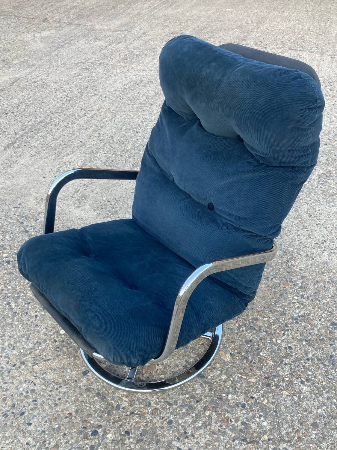 Ikea smedsta armchair