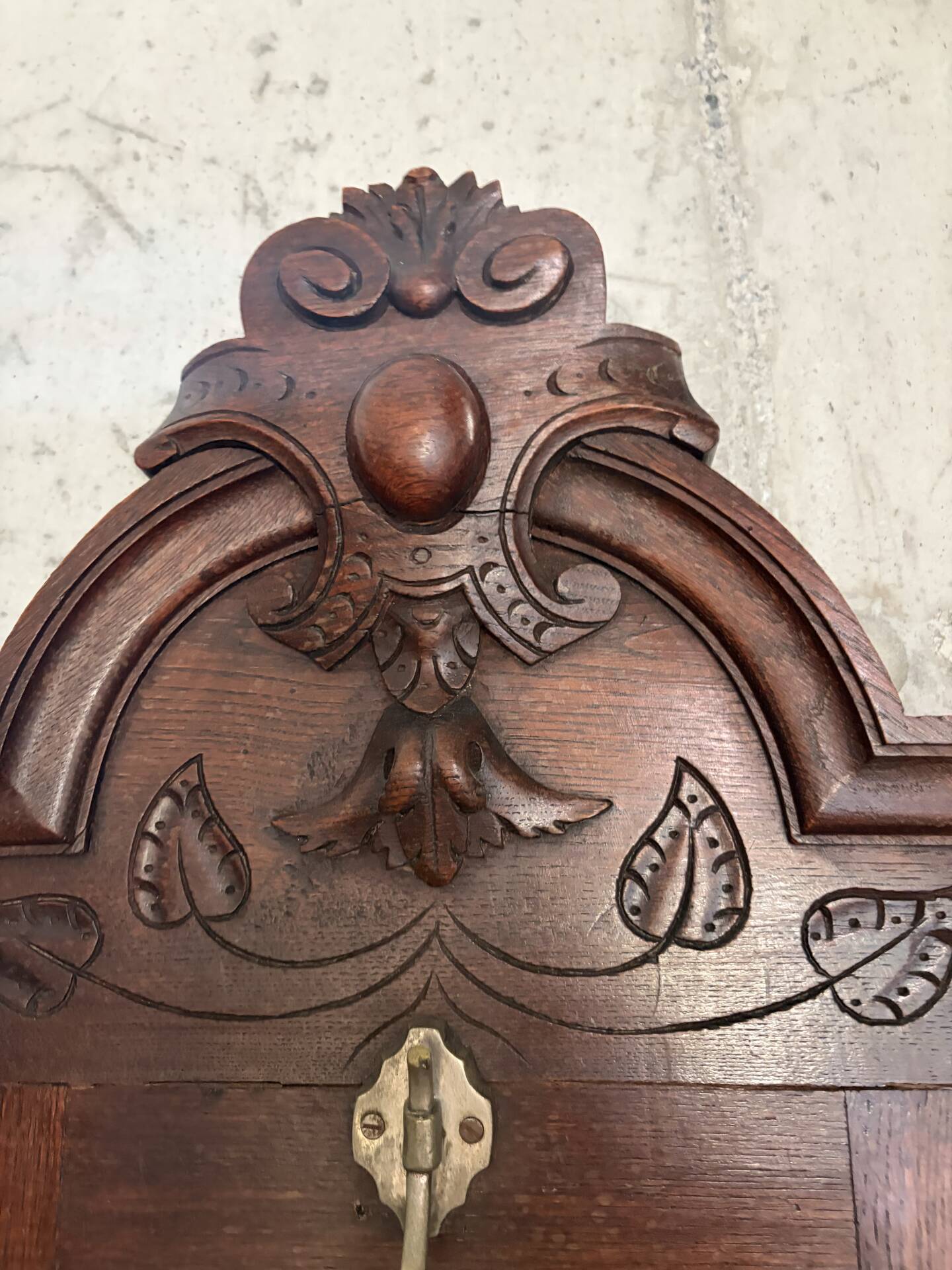 Antique oak carved coat stand, mirror and umbrella stand — late 19th century