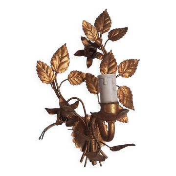 Applique murale metal doré