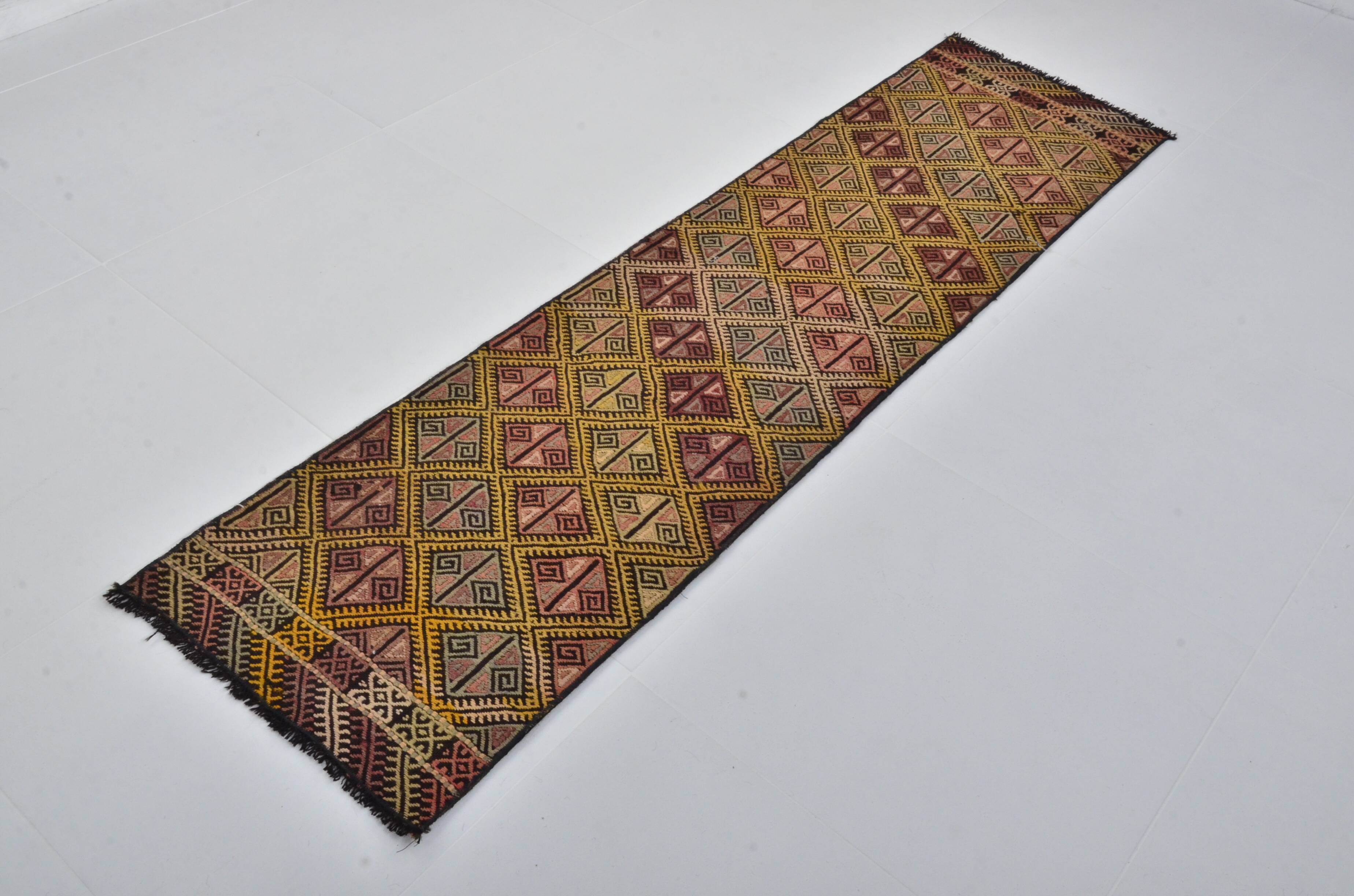 Turkish Handwoven Antique Kilim 3402