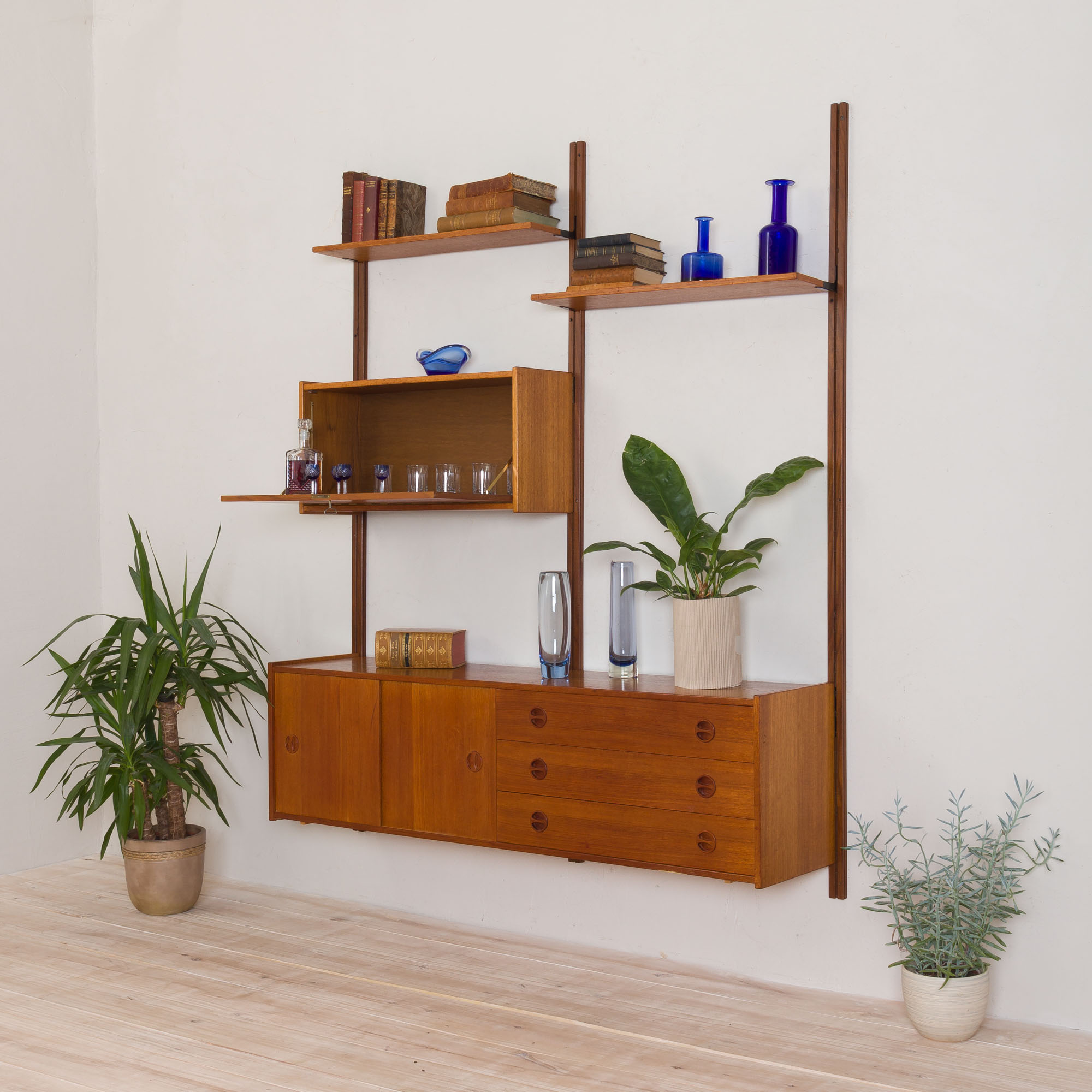 Scandinavian teak wall unit with sideboard and bar cabinet