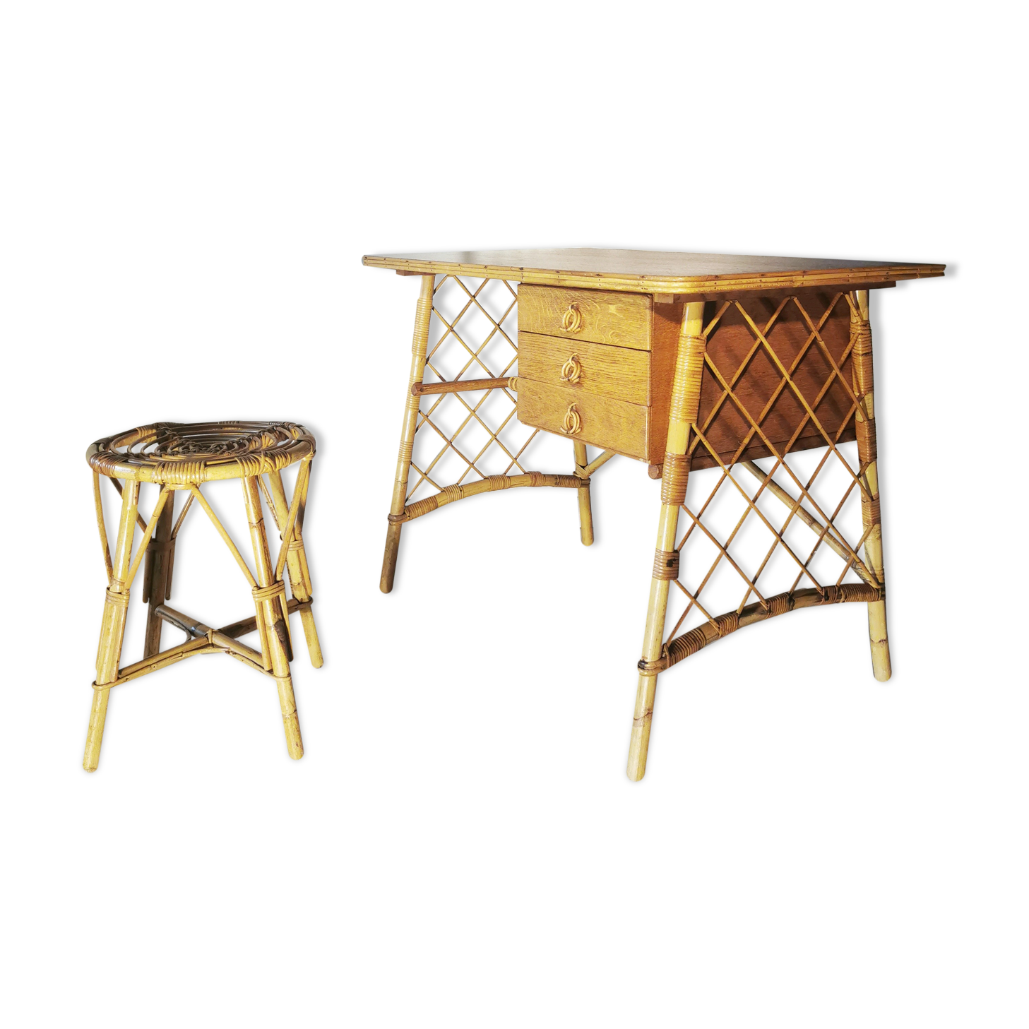 Louis Sognot desk and his stool, in rattan, 1960