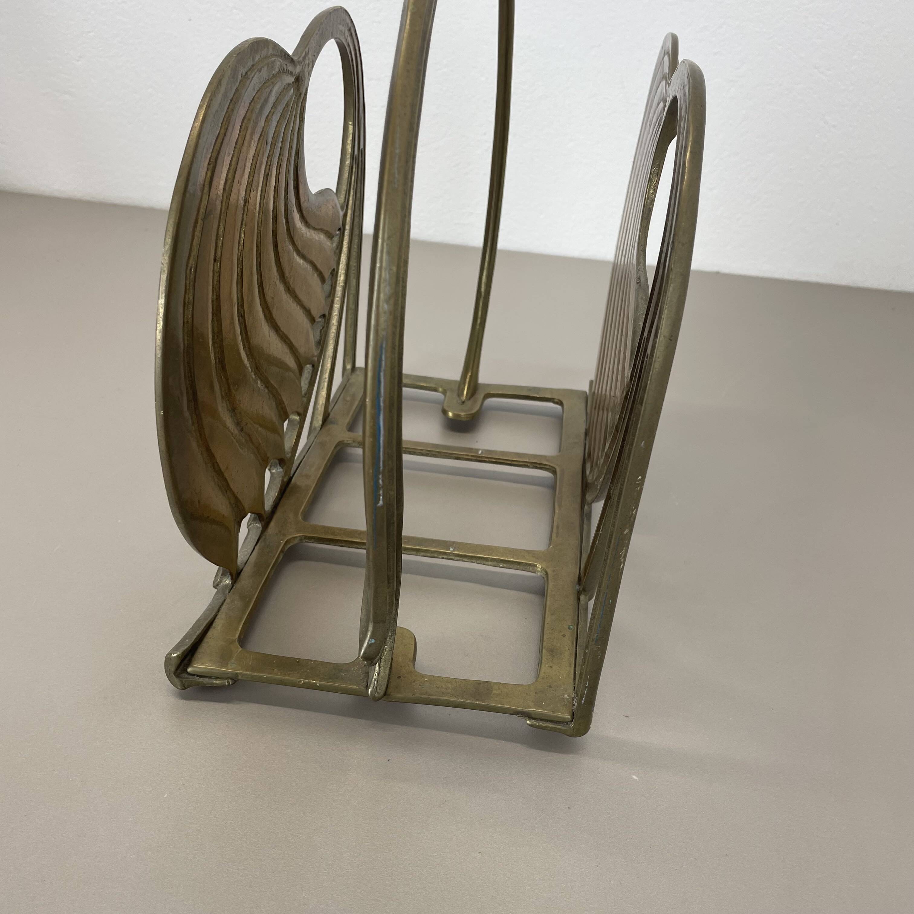 Hollywood Regency 4.8kg Brutalist Solid Brass Magazine Holder Stand, Italy