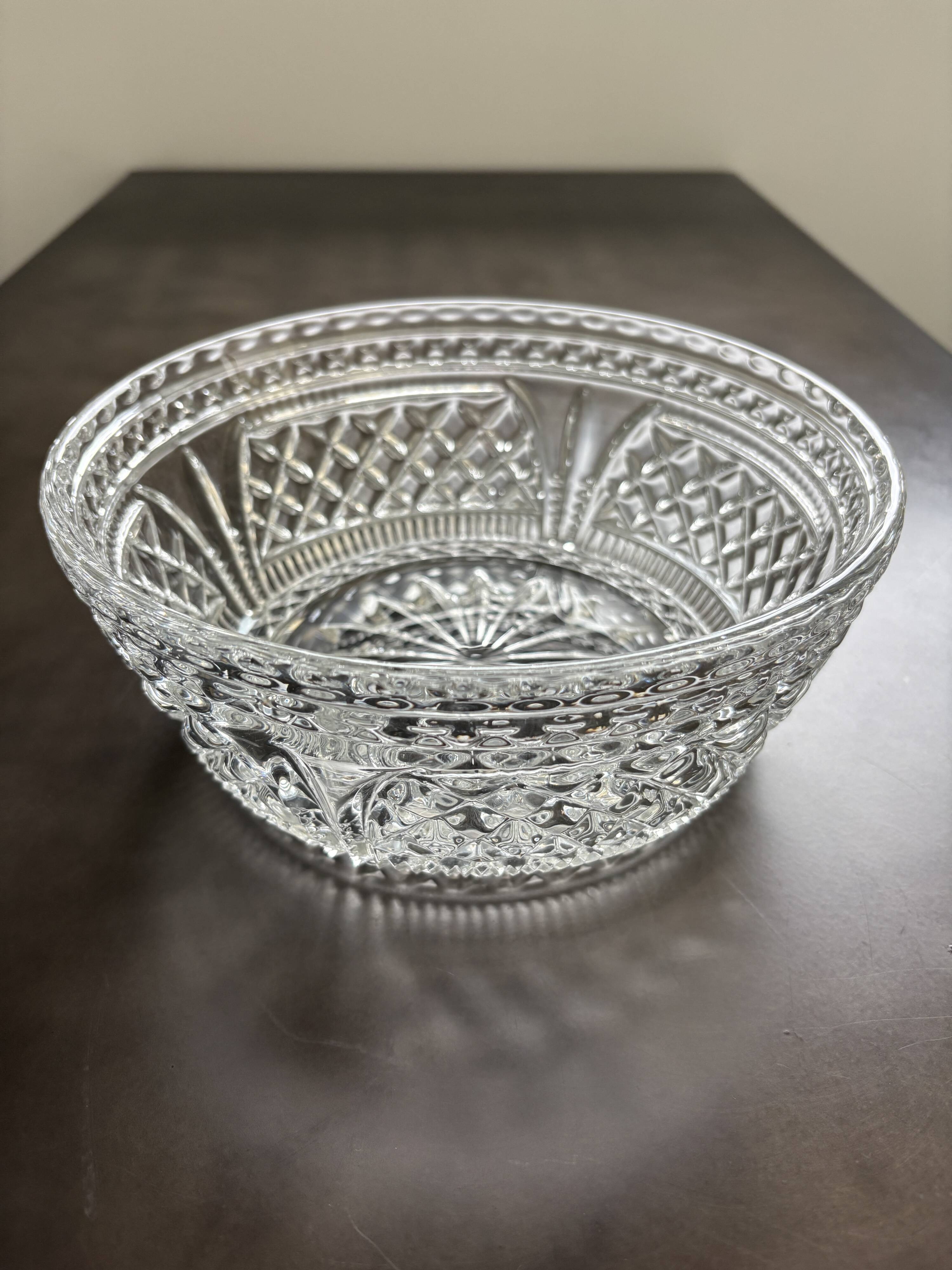 Art Deco chiseled crystal cup