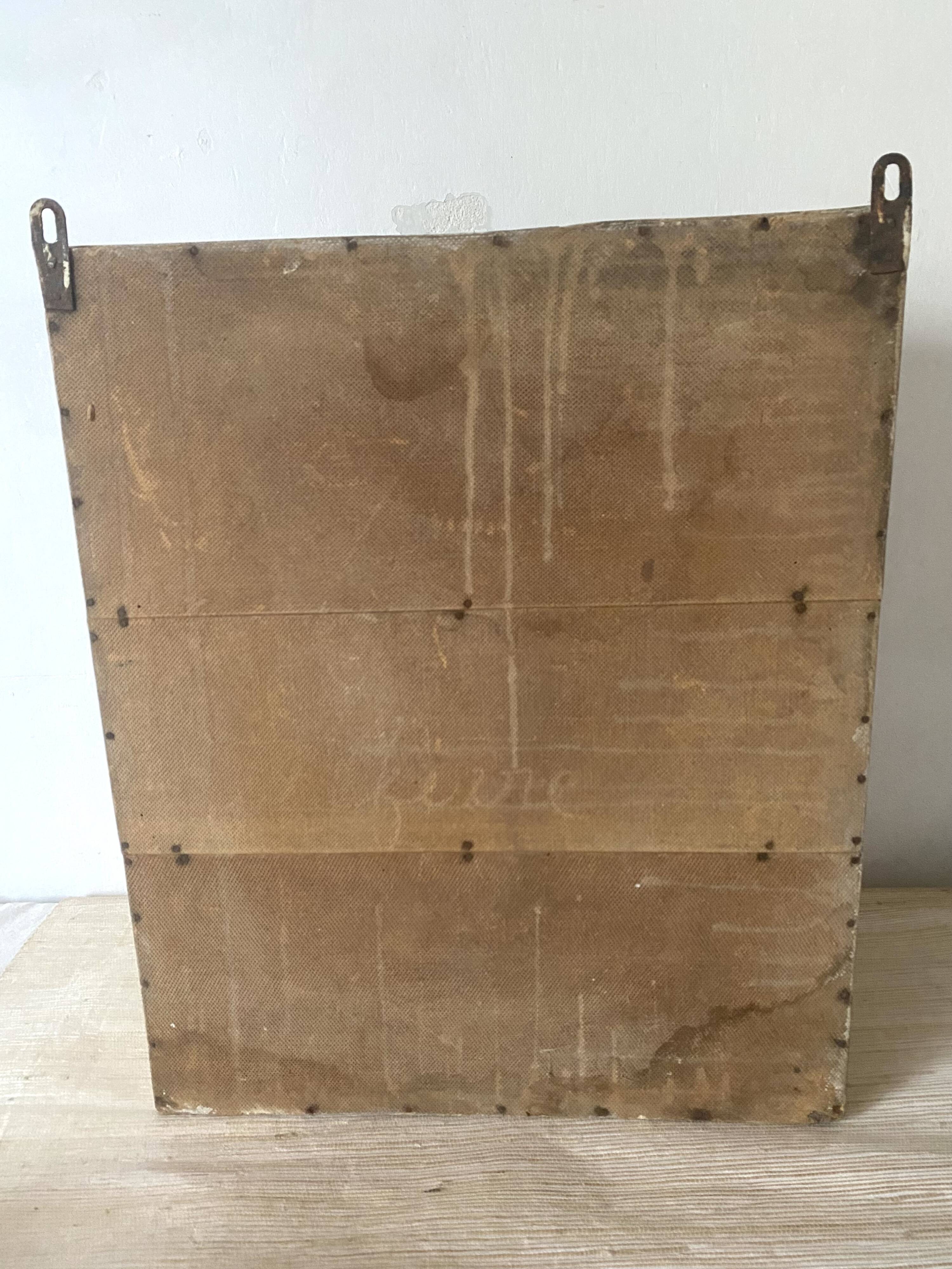 Armoire murale , vitrine à suspendre