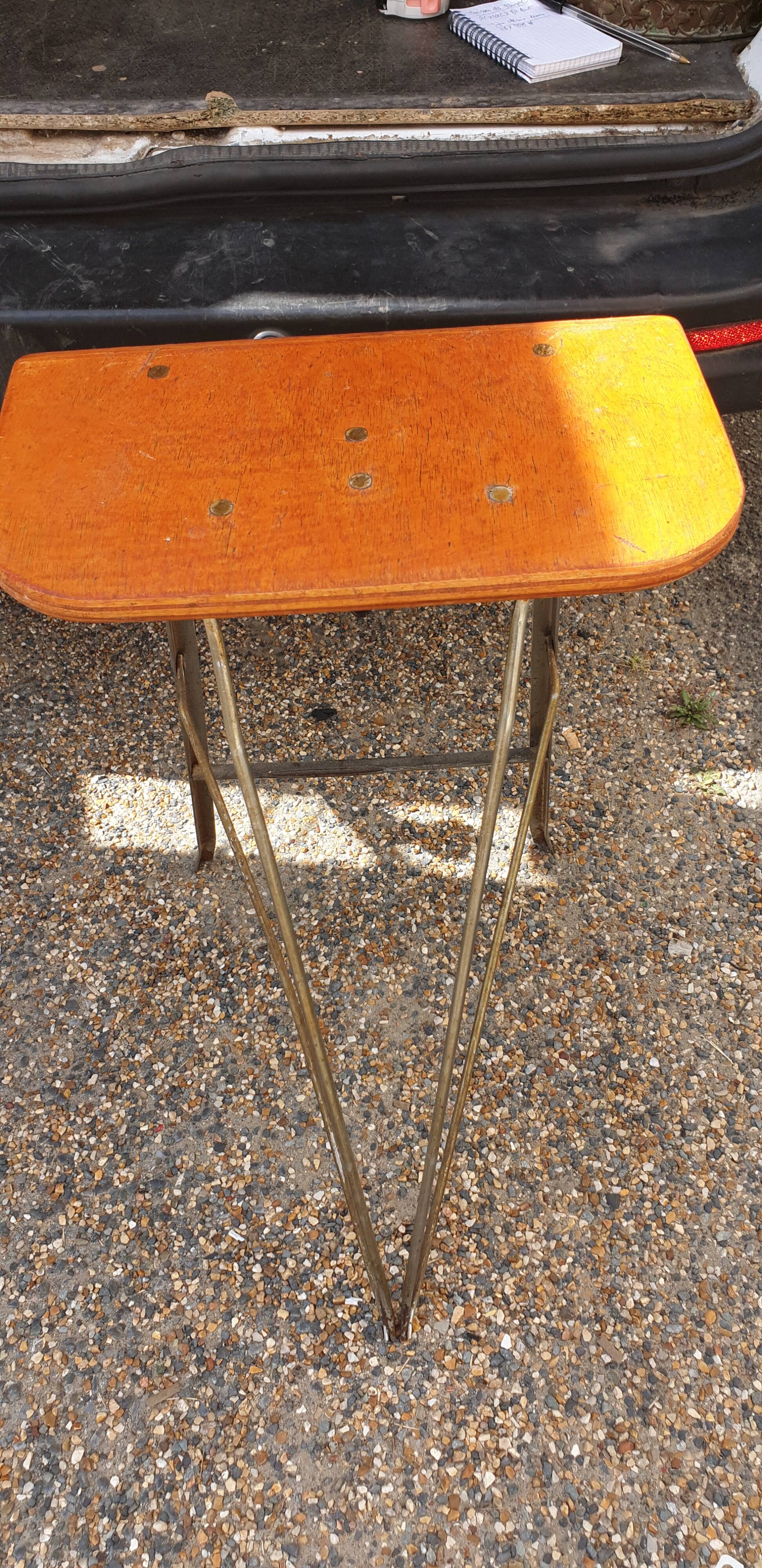 Vintage foldable stool
