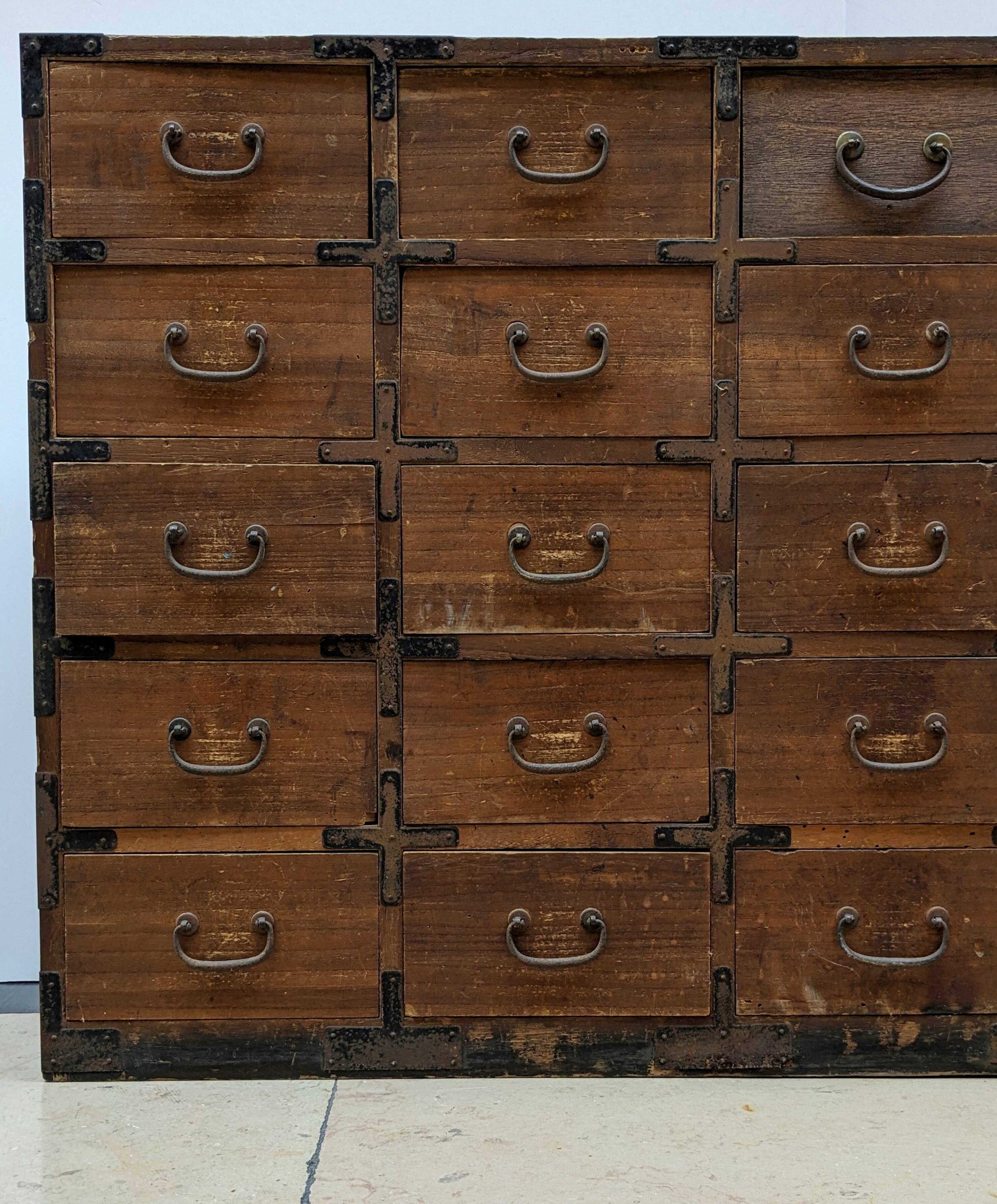 Professional furniture Japan 19th century